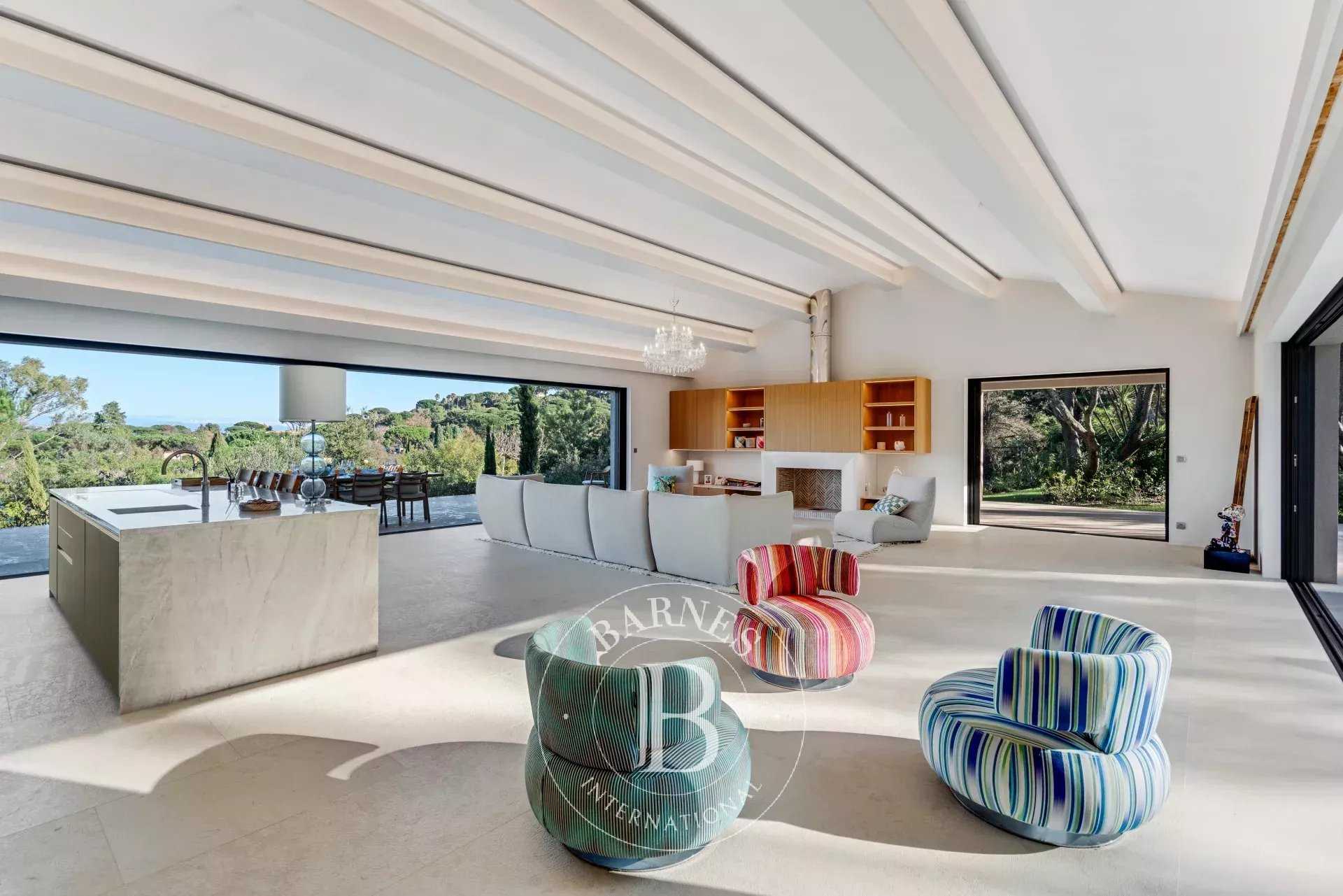 Saint-Tropez  - Maison 8 Pi&egrave;ces 6 Chambres