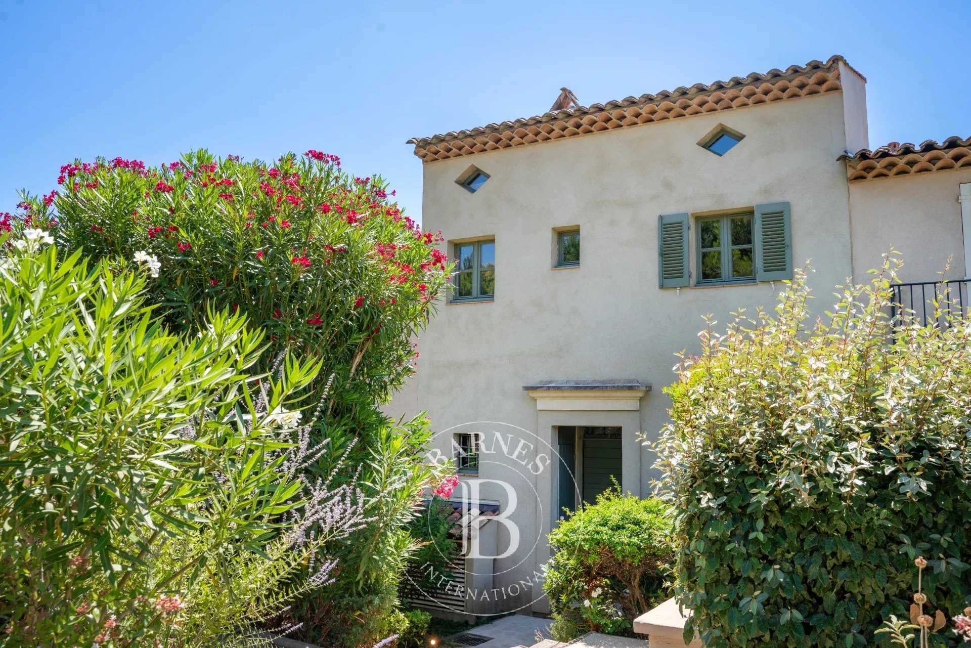 Gassin  - House 4 Bedrooms