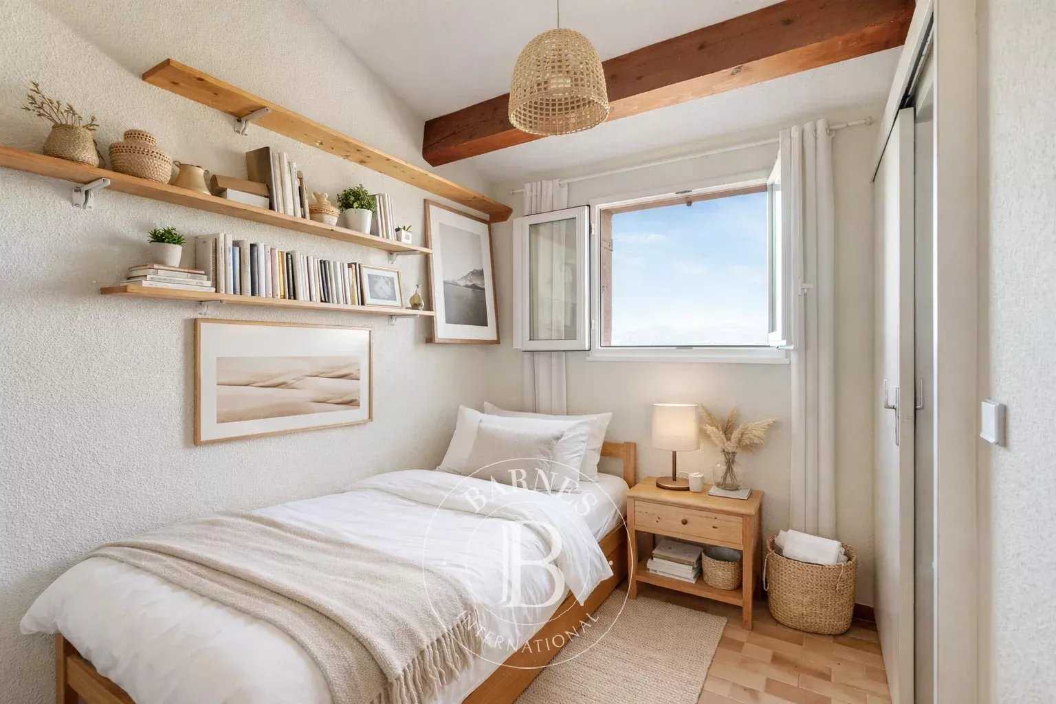 Cogolin  - Appartement 1 Pi&egrave;ce, 1 Chambre