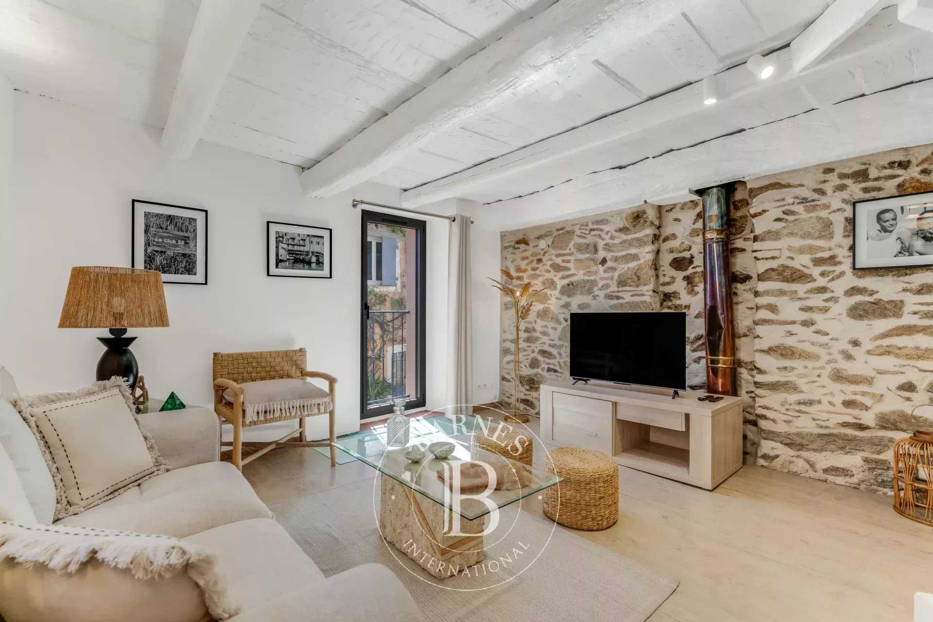 Cogolin  - Maison de village 4 Pi&egrave;ces 2 Chambres