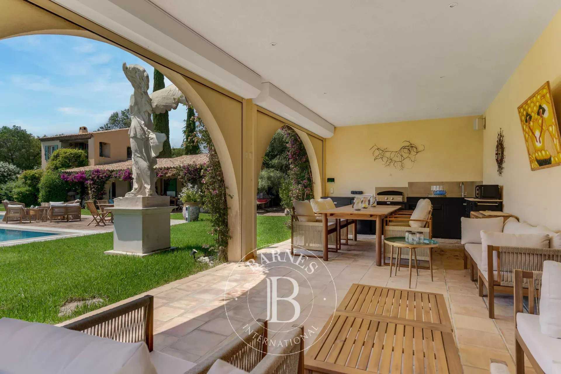 Grimaud  - Villa  8 Chambres