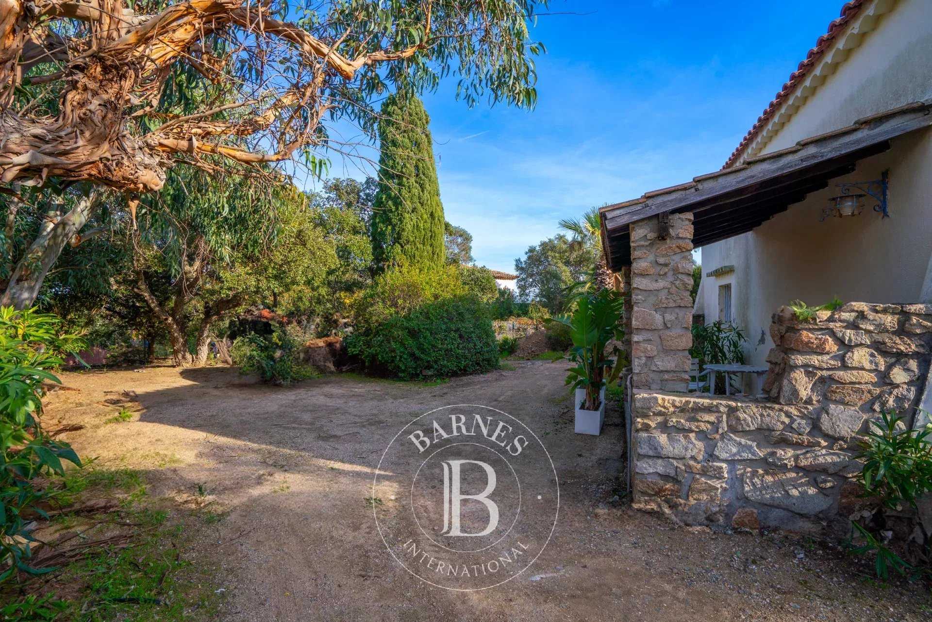 Ramatuelle  - Maison 7 Pi&egrave;ces 6 Chambres