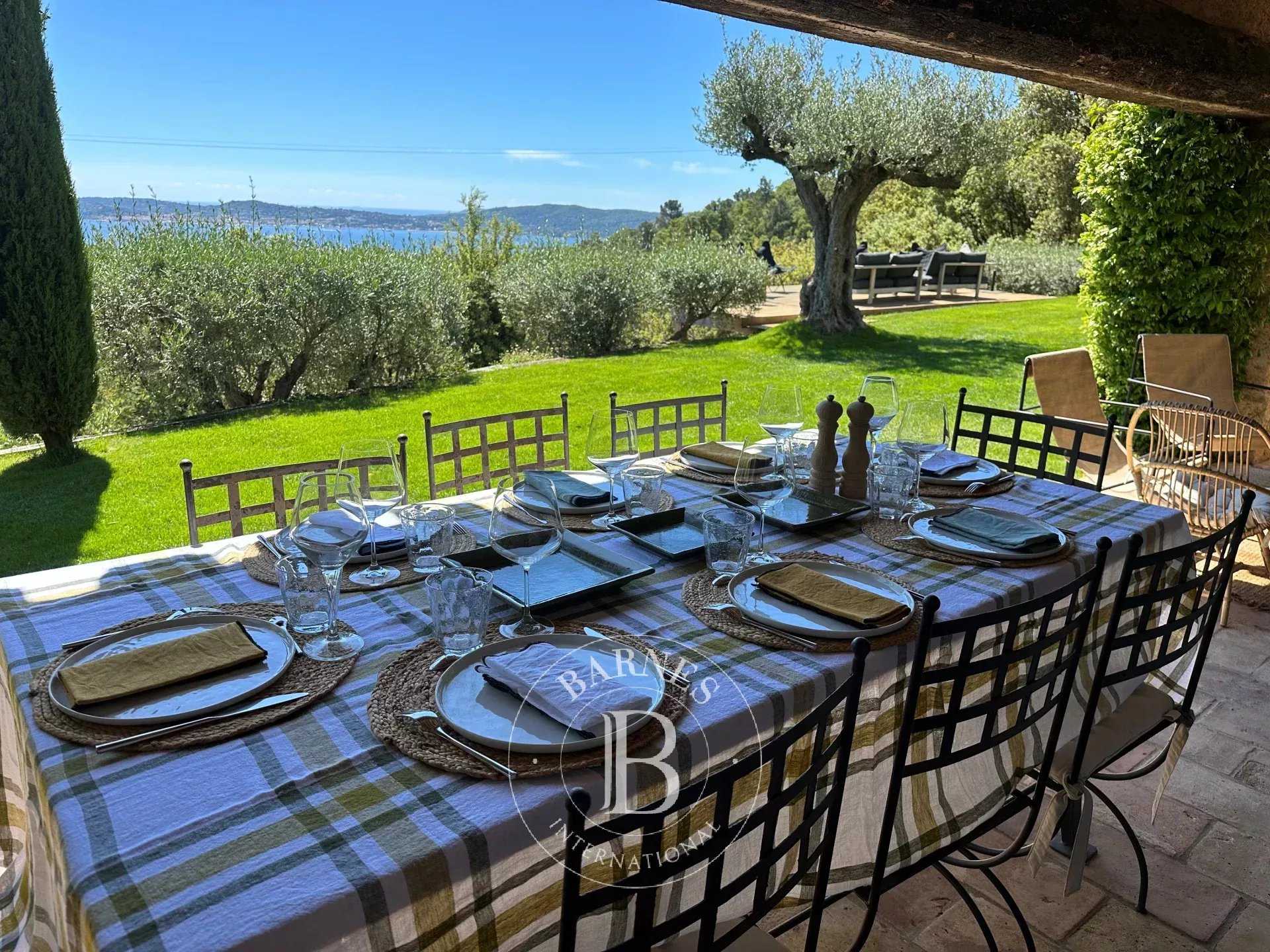 Grimaud  - Maison 5 Pi&egrave;ces 4 Chambres