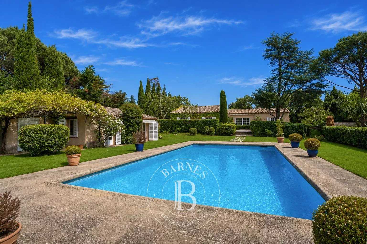 Saint-Tropez  - Maison 8 Pi&egrave;ces 6 Chambres