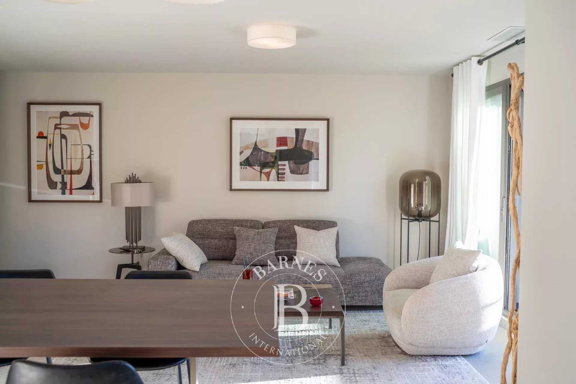 Grimaud  - Appartement 3 Pi&egrave;ces 2 Chambres