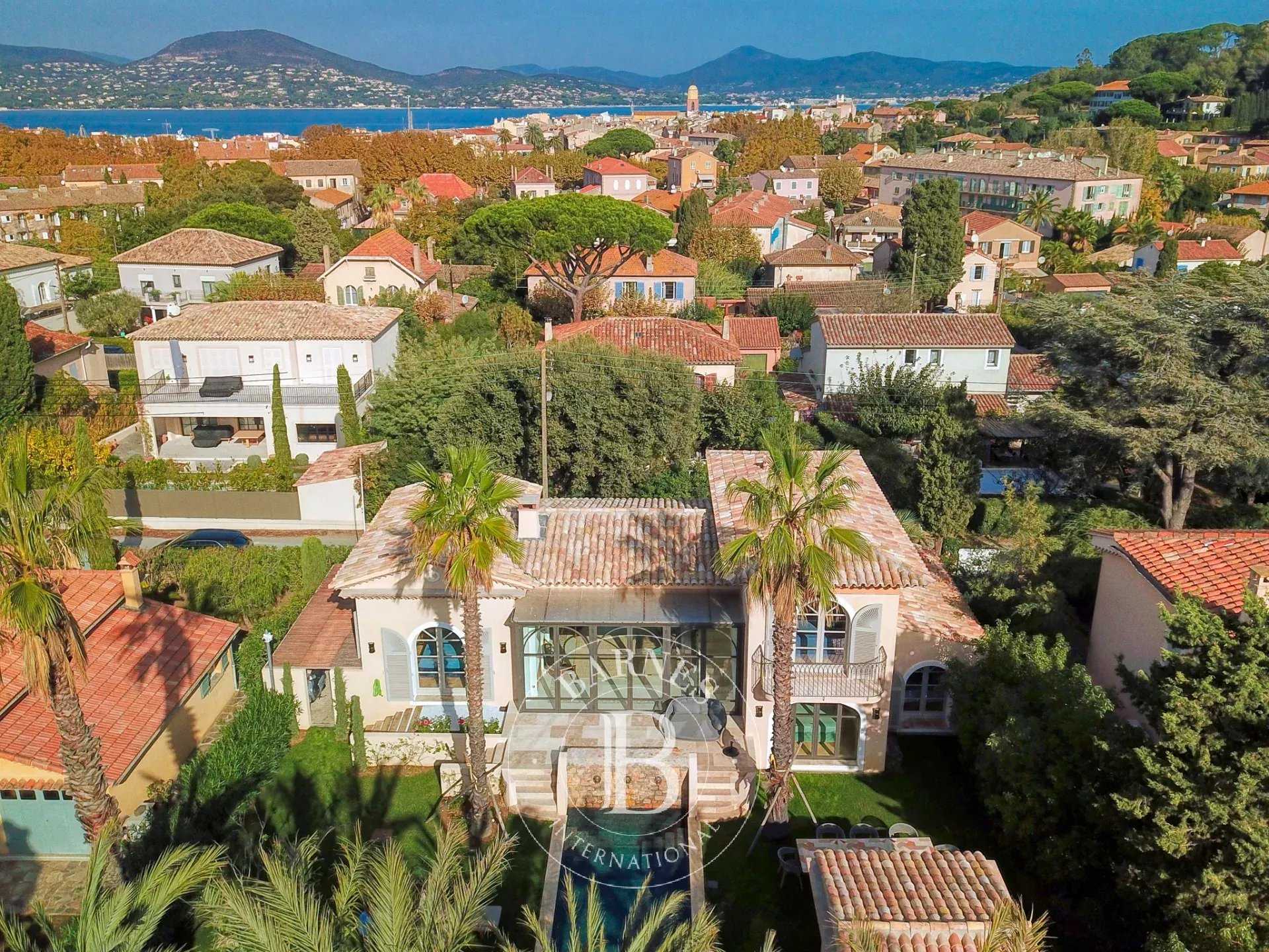 Saint-Tropez  - Villa 8 Pi&egrave;ces 5 Chambres
