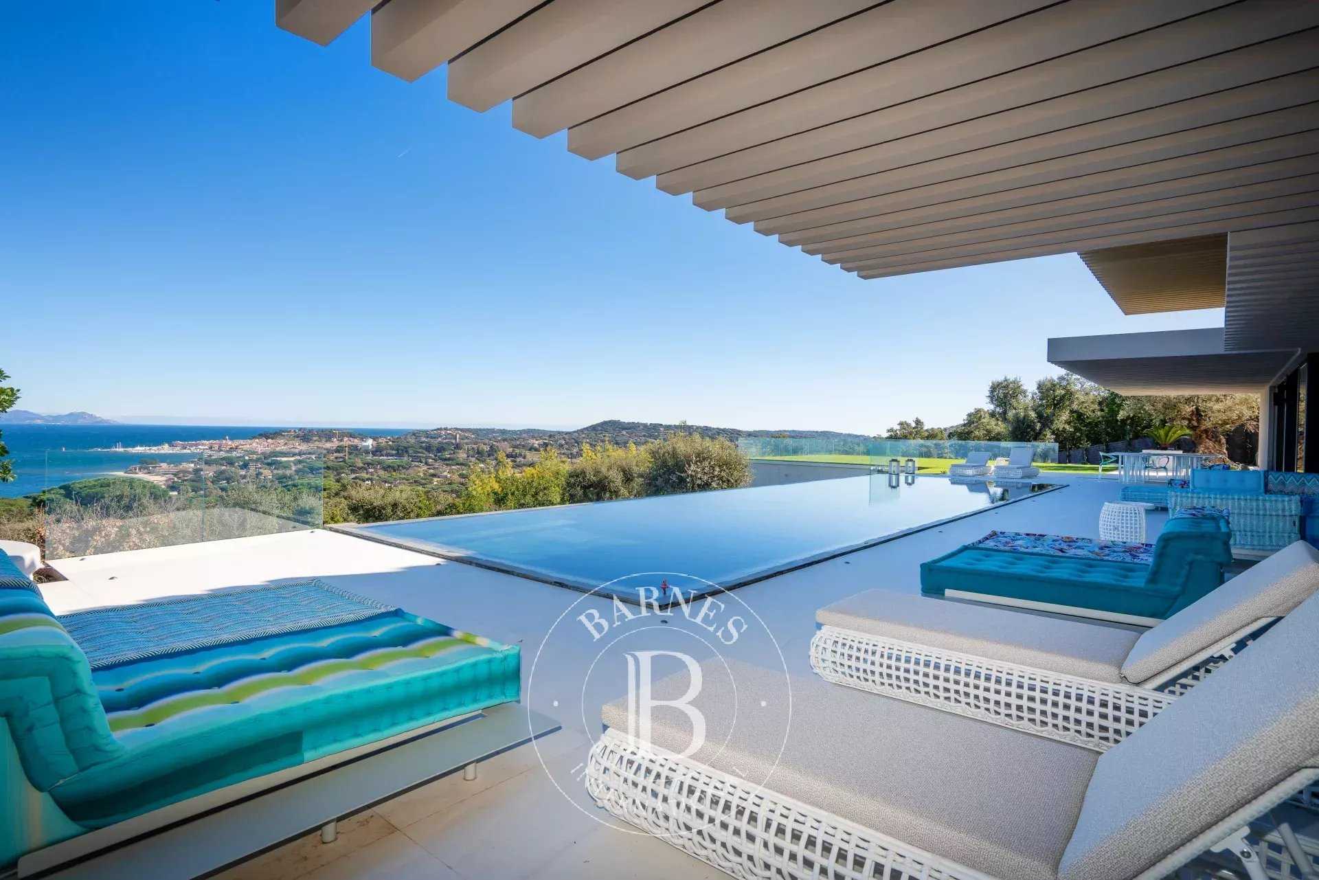 Gassin  - Maison 10 Pièces 6 Chambres