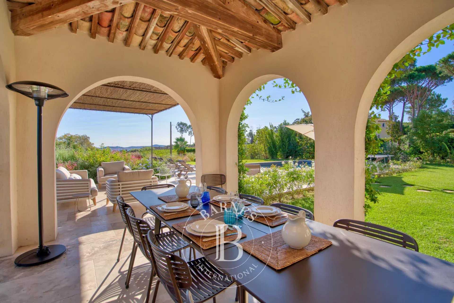 Grimaud  - Villa 9 Pi&egrave;ces 6 Chambres