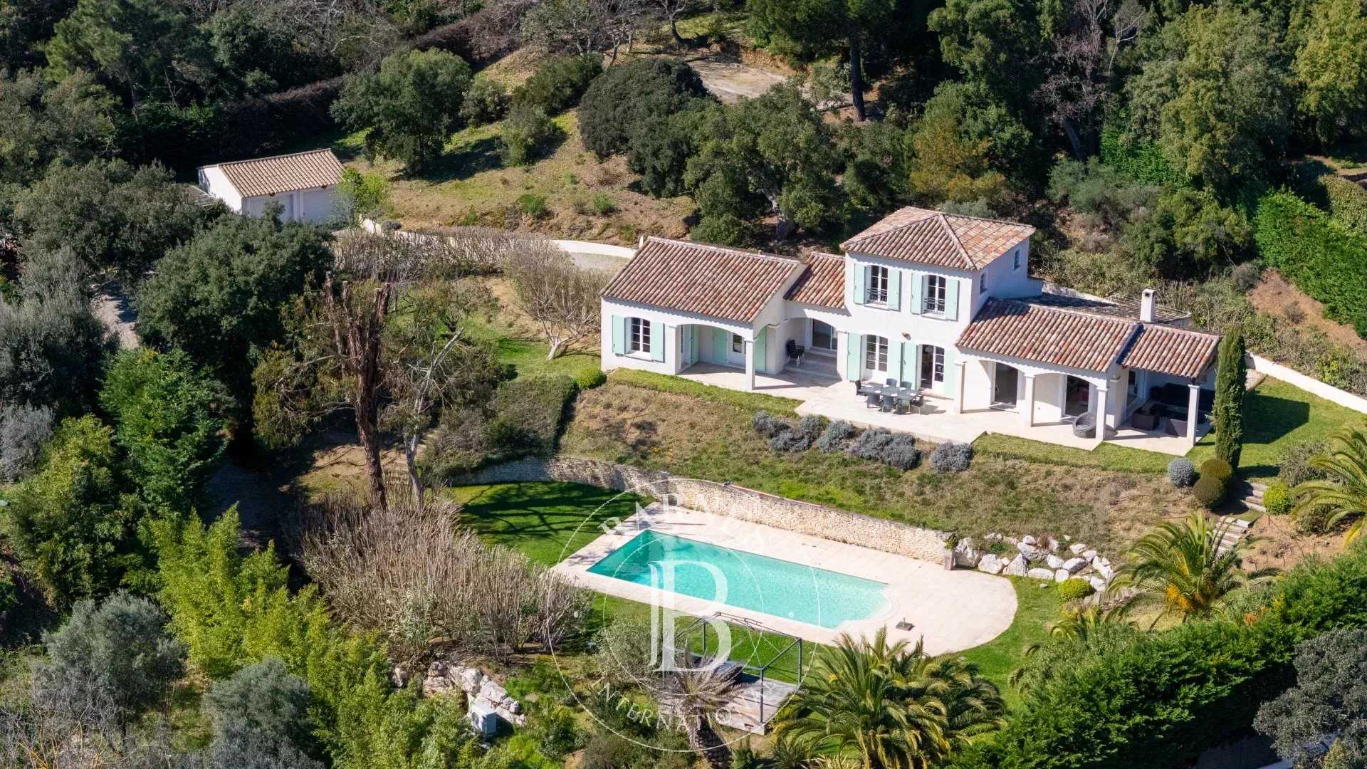 Gassin  - Maison 6 Pi&egrave;ces 4 Chambres