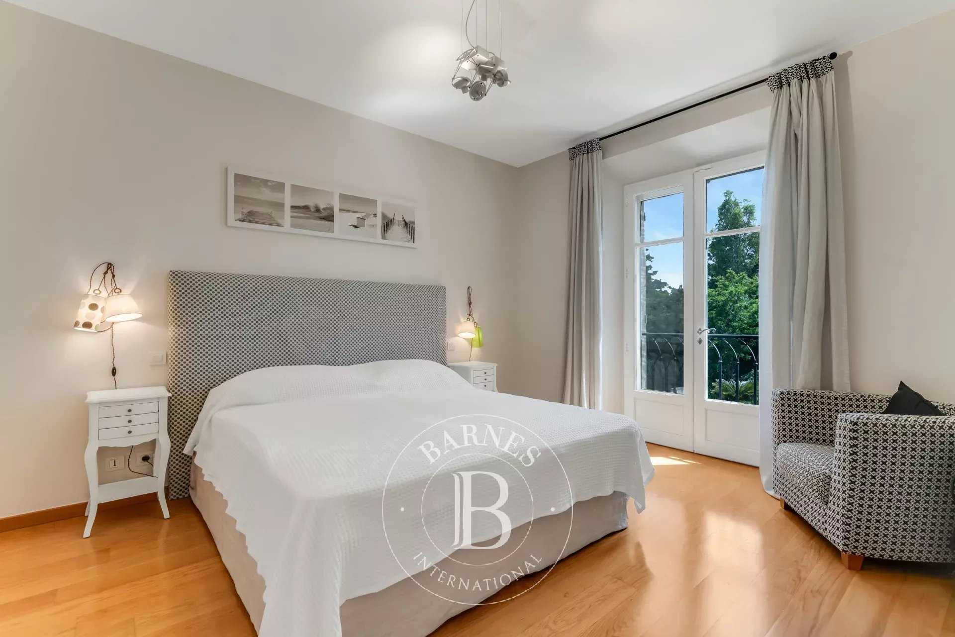 Saint-Tropez  - Appartement 4 Pi&egrave;ces 3 Chambres