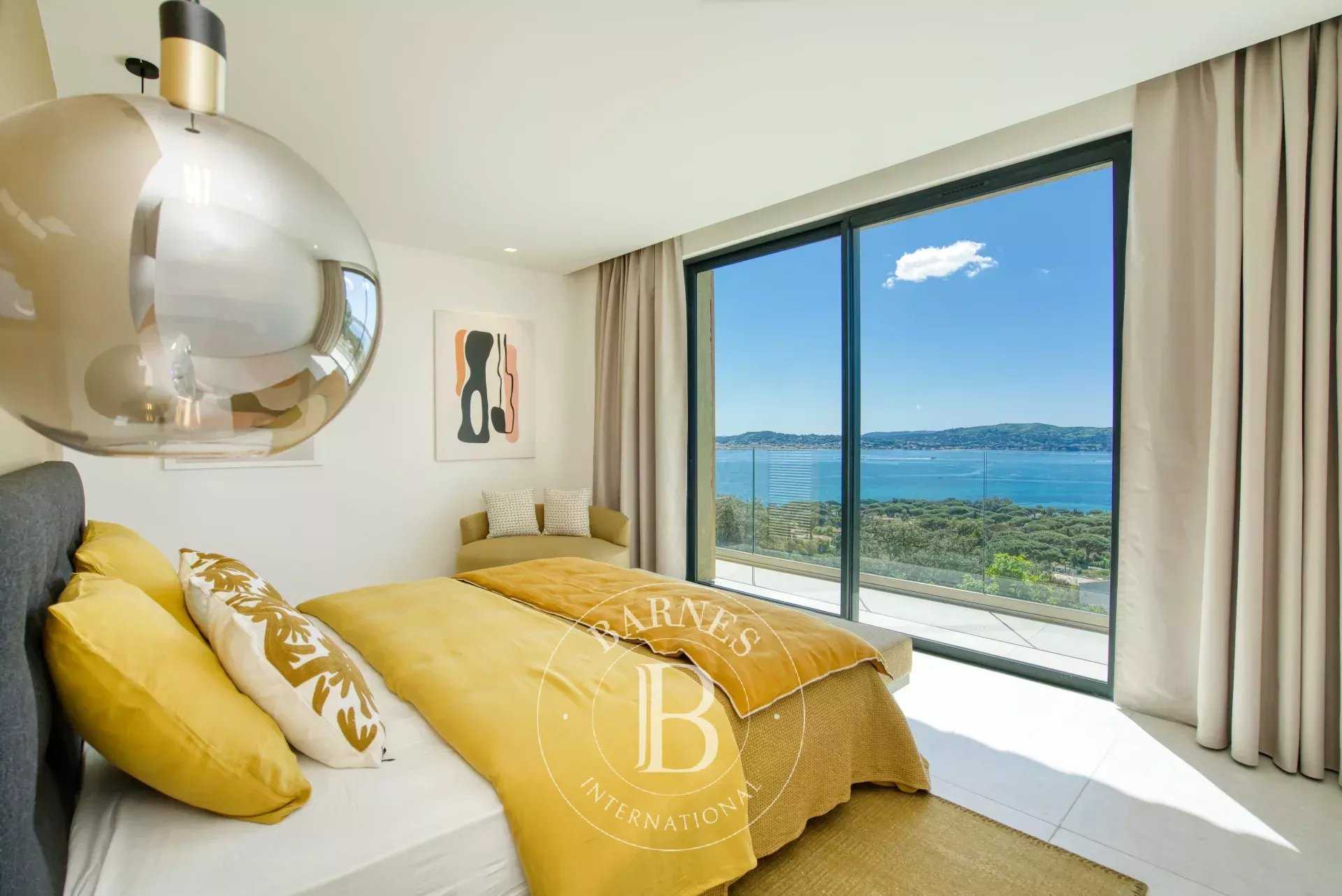 Grimaud  - Villa 6 Pi&egrave;ces 5 Chambres