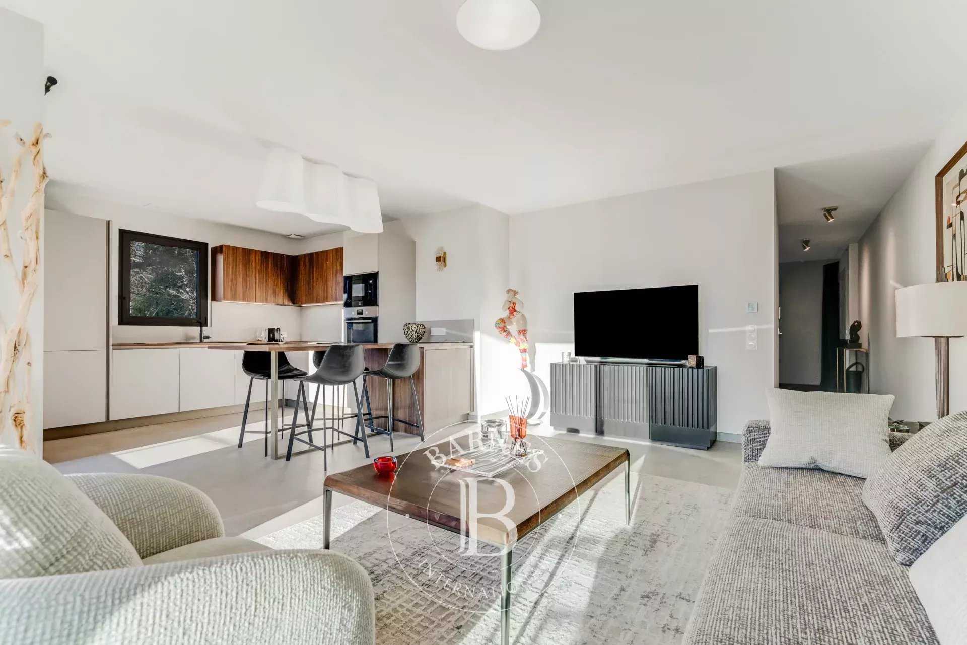 Grimaud  - Appartement 3 Pi&egrave;ces 2 Chambres