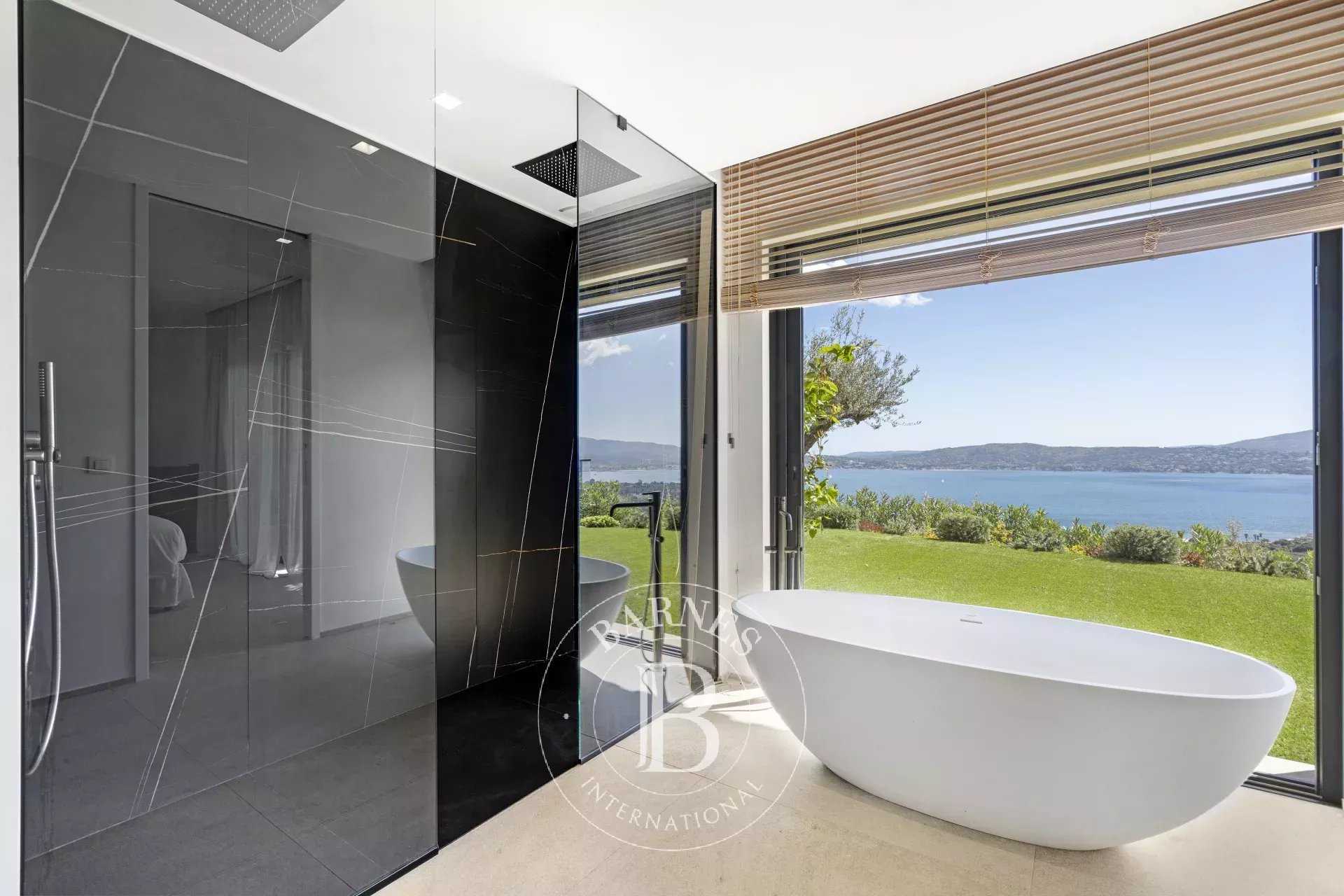 Grimaud  - Villa 6 Pi&egrave;ces 5 Chambres