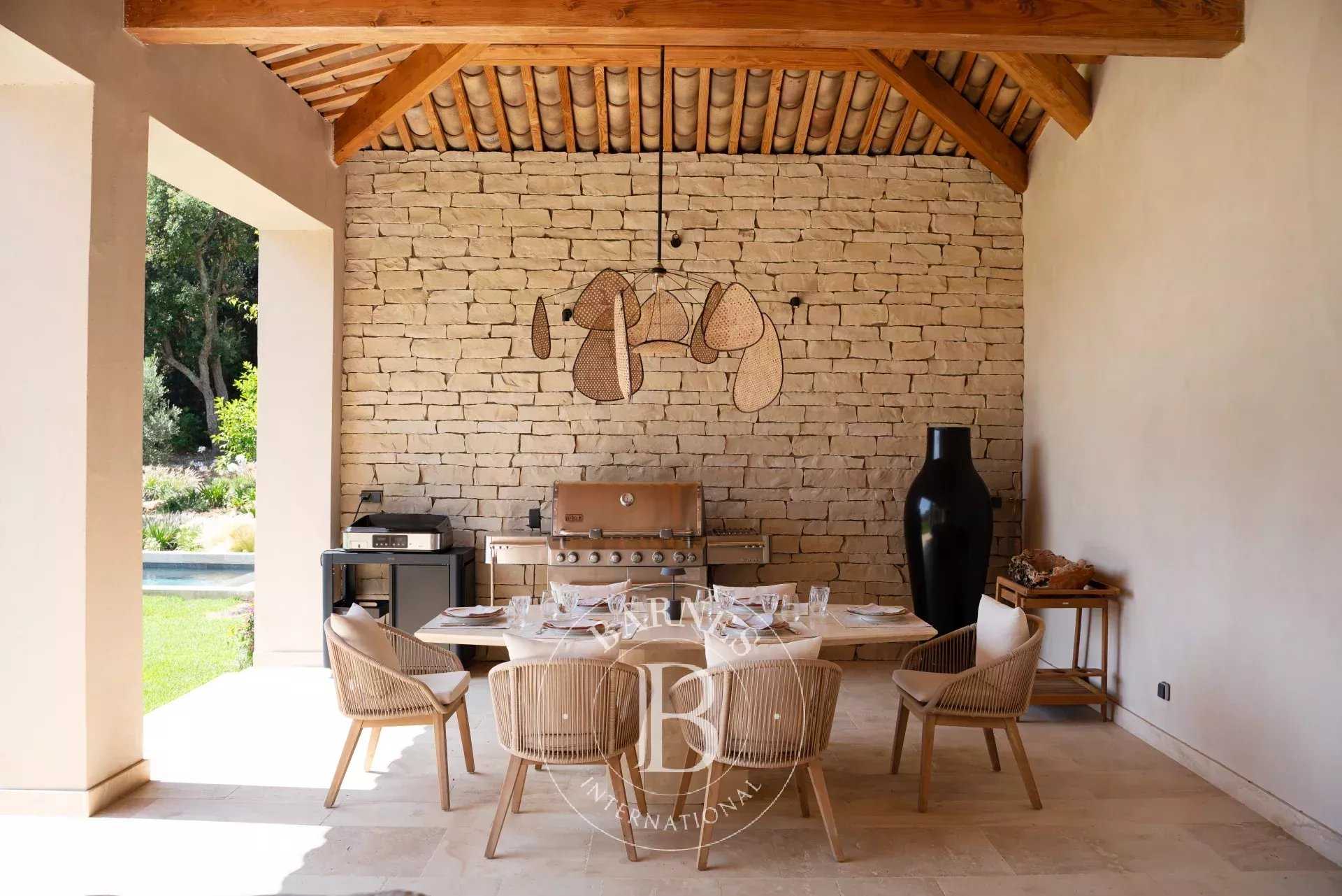 La Croix-Valmer  - House 6 Bedrooms