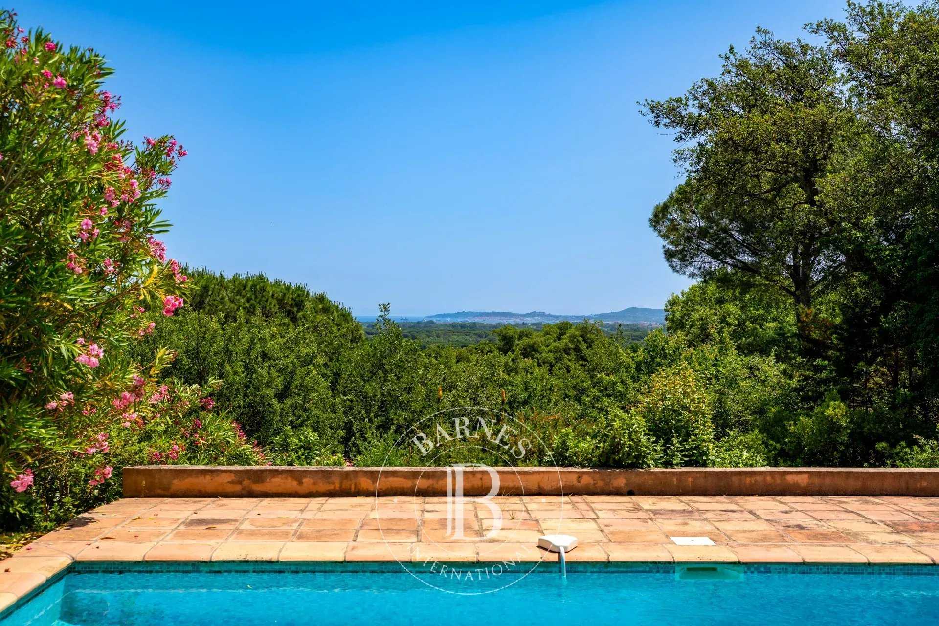 Grimaud  - House 6 Bedrooms