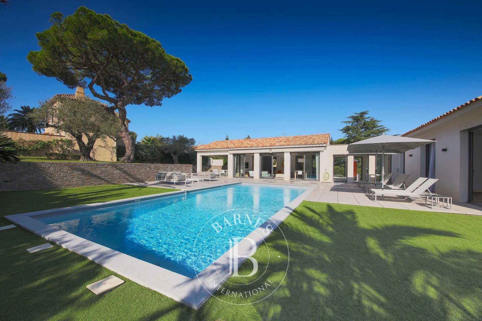 Villa Saint-Tropez  -  ref 3002474 (picture 2)
