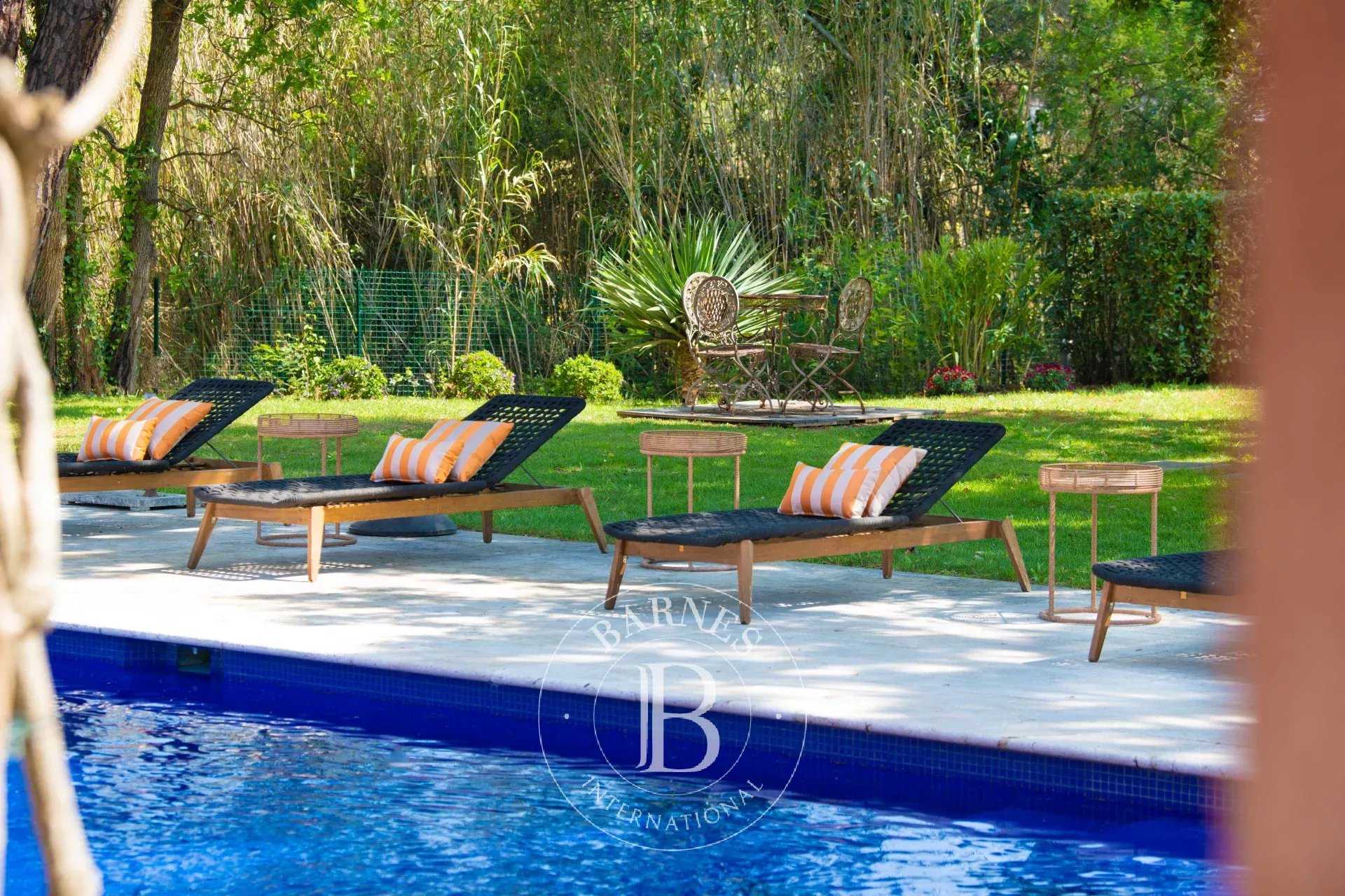 Villa Ramatuelle  -  ref 85935984 (picture 2)