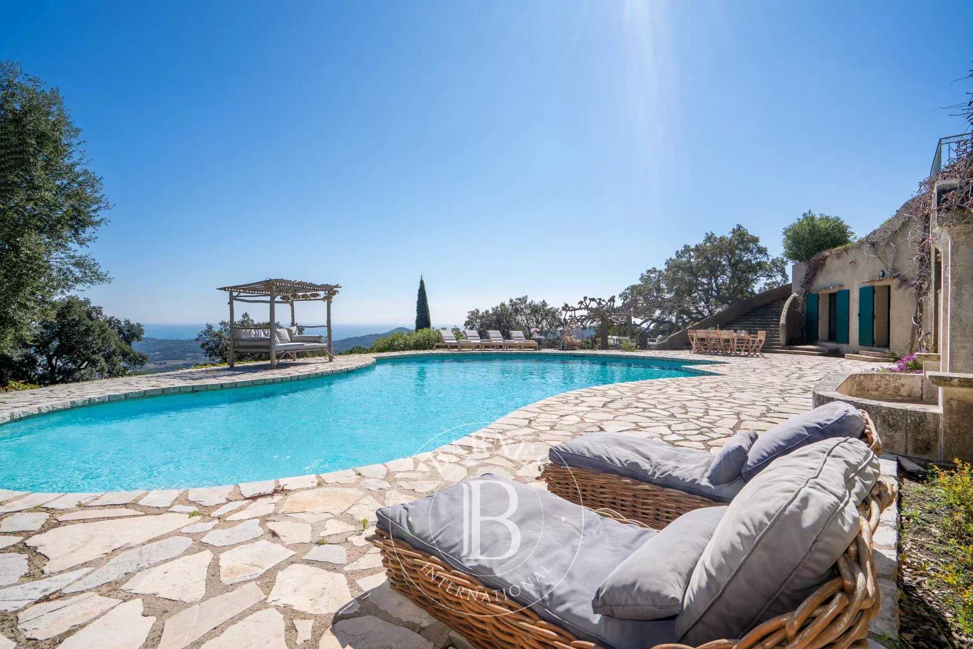 Villa Ramatuelle  -  ref 85795940 (picture 2)