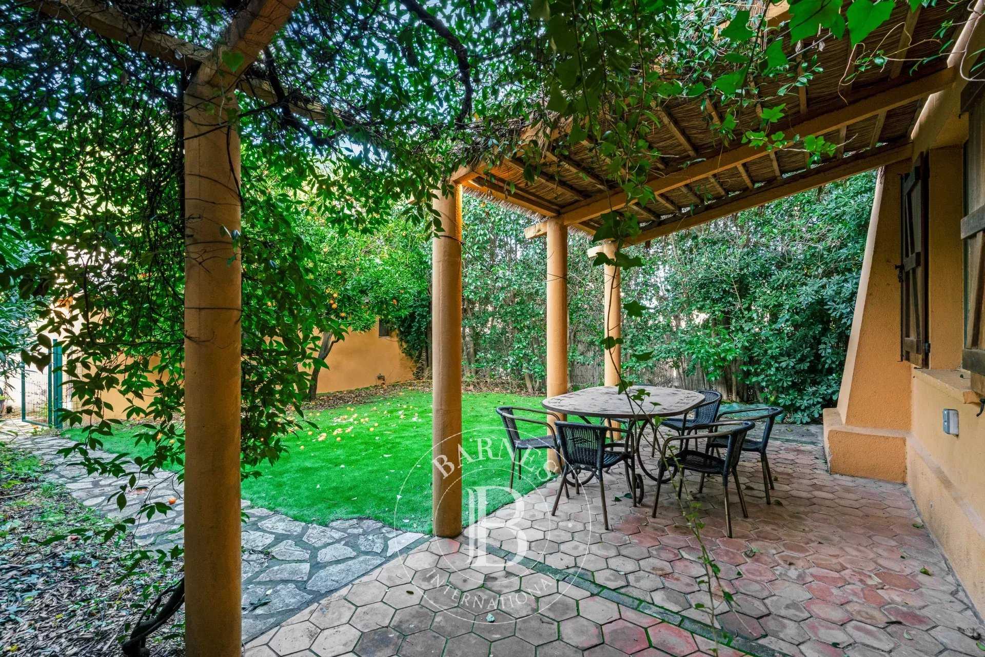 House Saint-Tropez  -  ref 86614806 (picture 2)