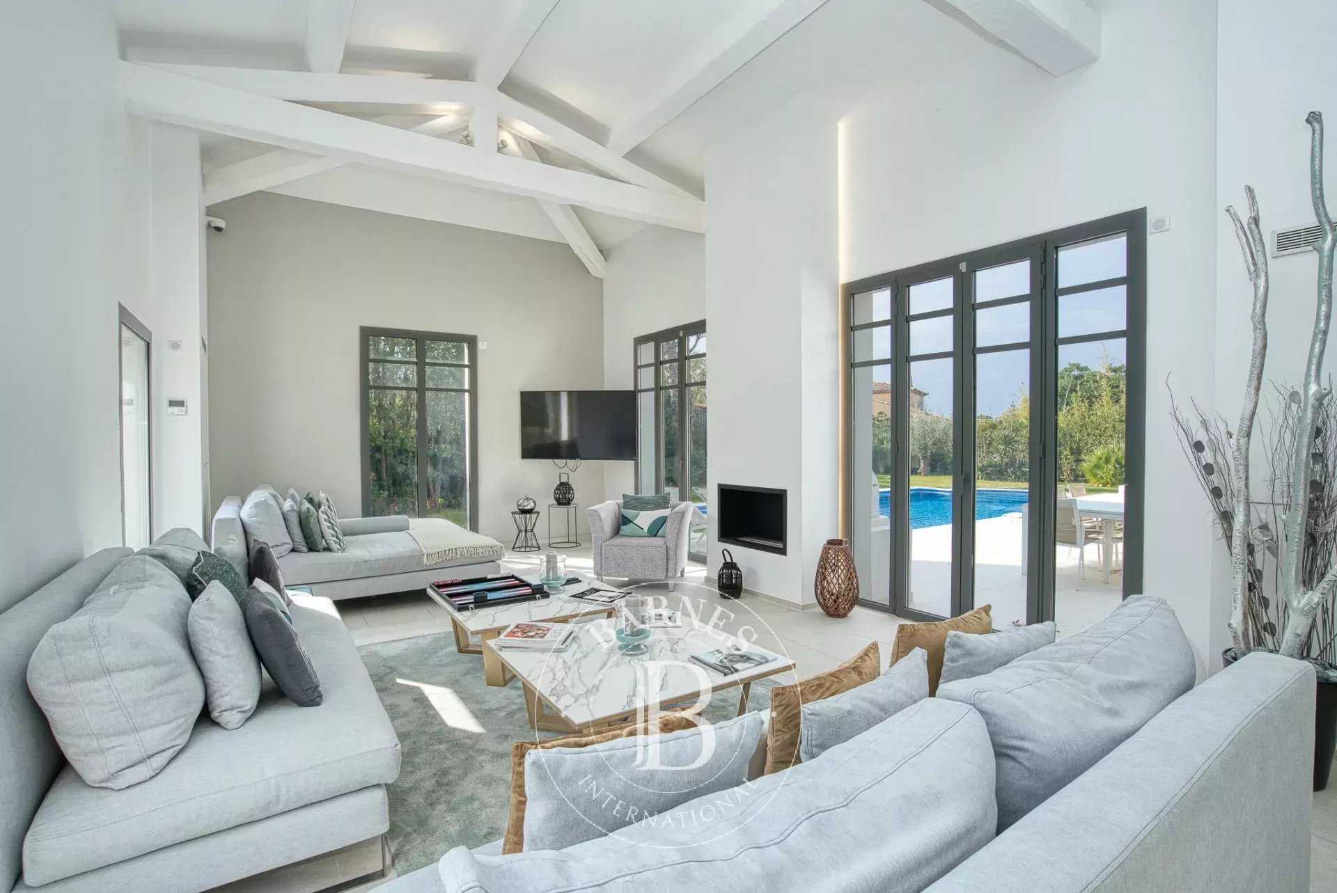 Maison Saint-Tropez  -  ref 2213688 (picture 1)