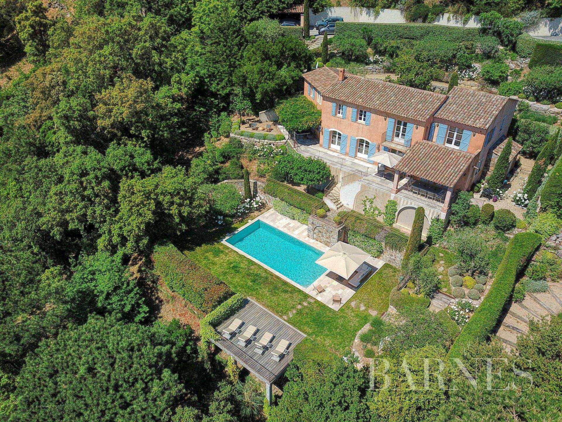 Property Grimaud  -  ref 7112002 (picture 1)