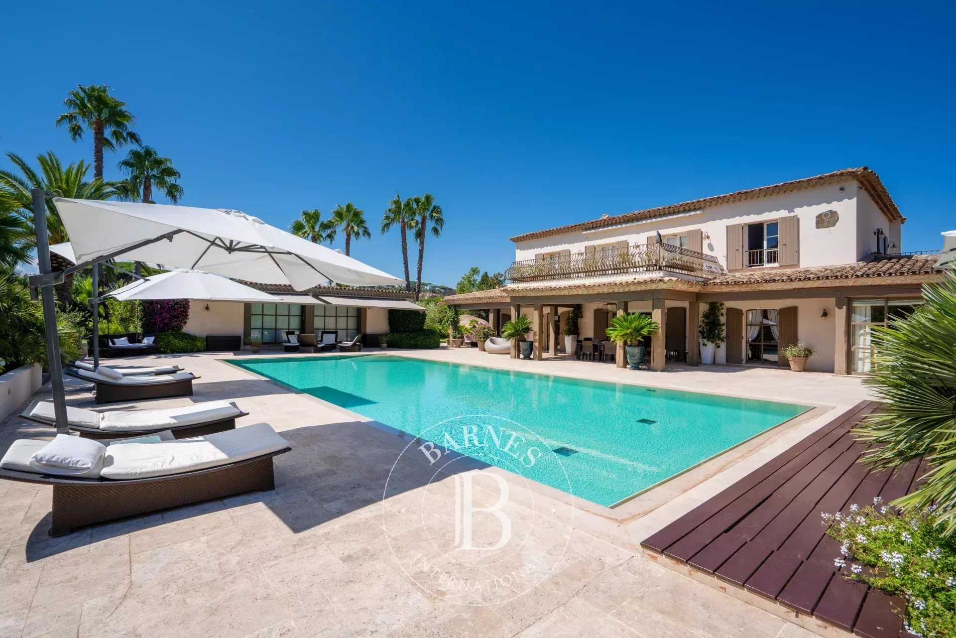 Villa Saint-Tropez  -  ref 5862854 (picture 1)