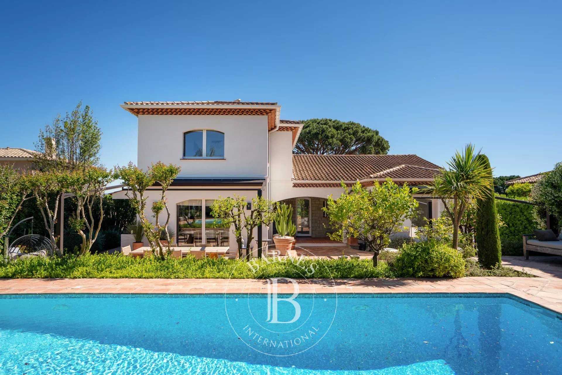 Villa Saint-Tropez - Ref 6952413