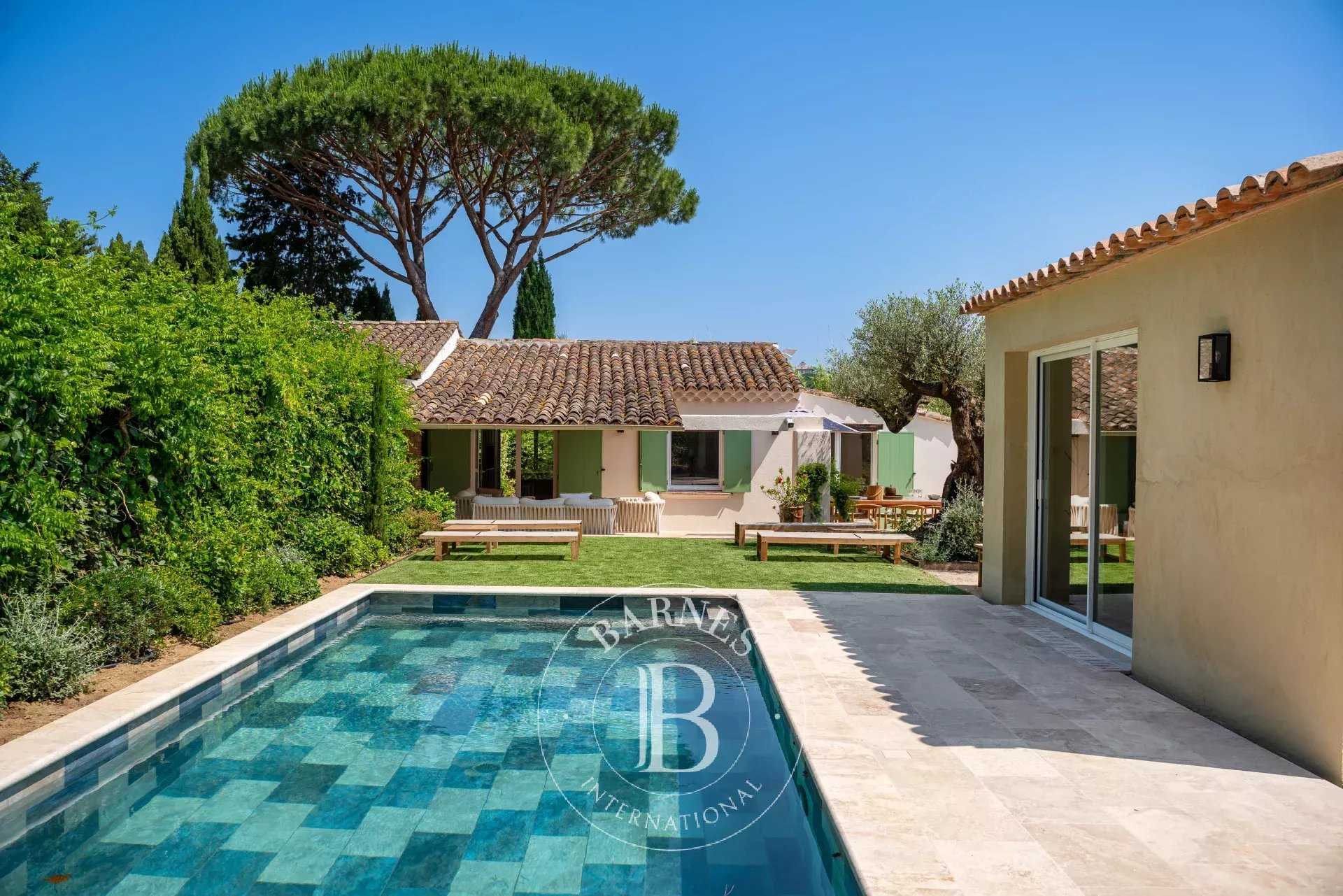 Villa Saint-Tropez - Ref 85992895
