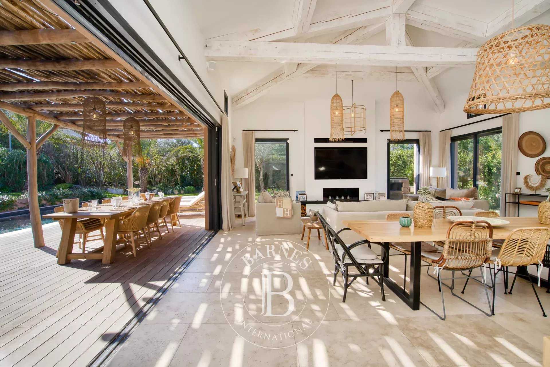 House Saint-Tropez  -  ref 5673238 (picture 1)