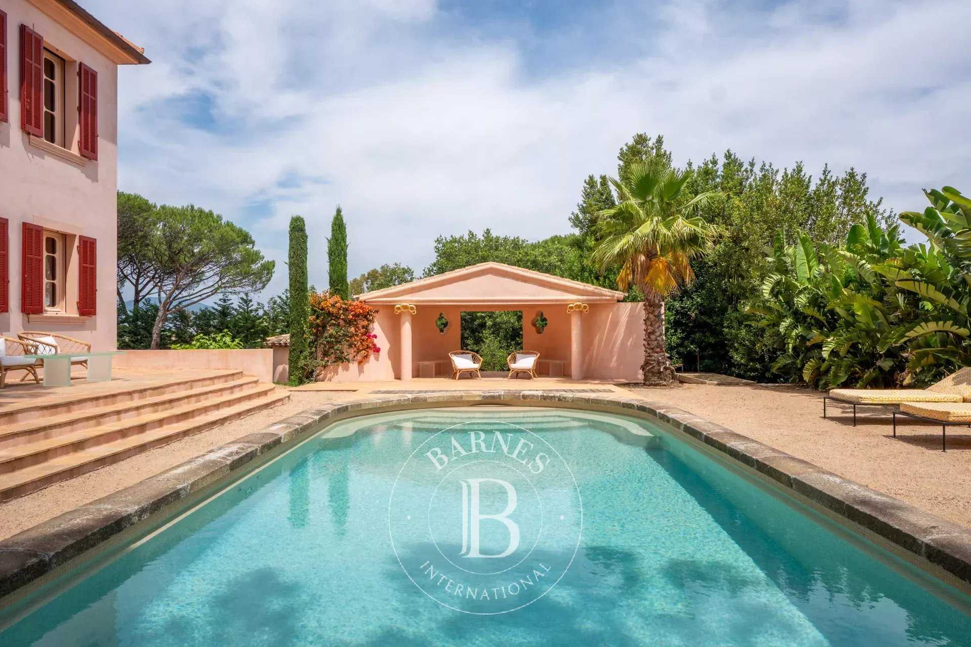 Maison Saint-Tropez  -  ref 86456362 (picture 1)