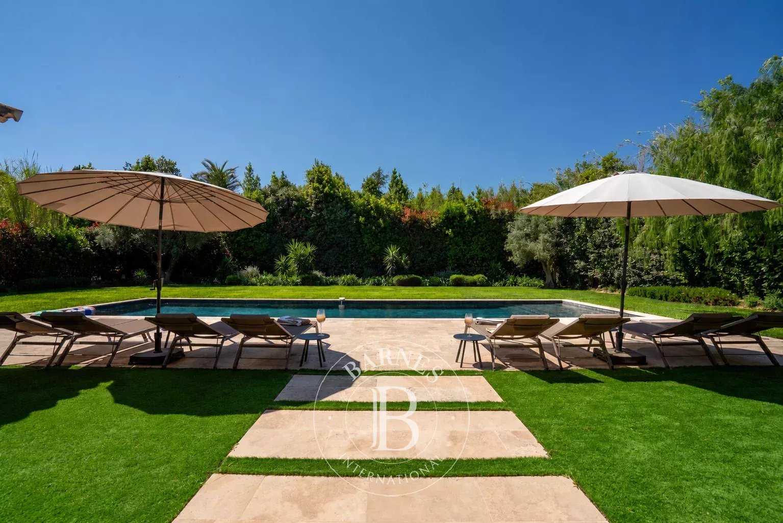Villa Saint-Tropez  -  ref 87043850 (picture 2)