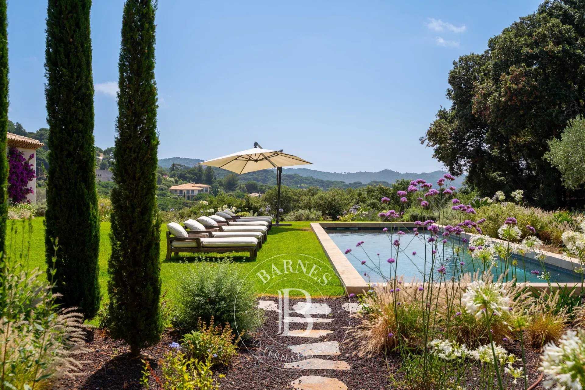 La Croix-Valmer  - House 6 Bedrooms
