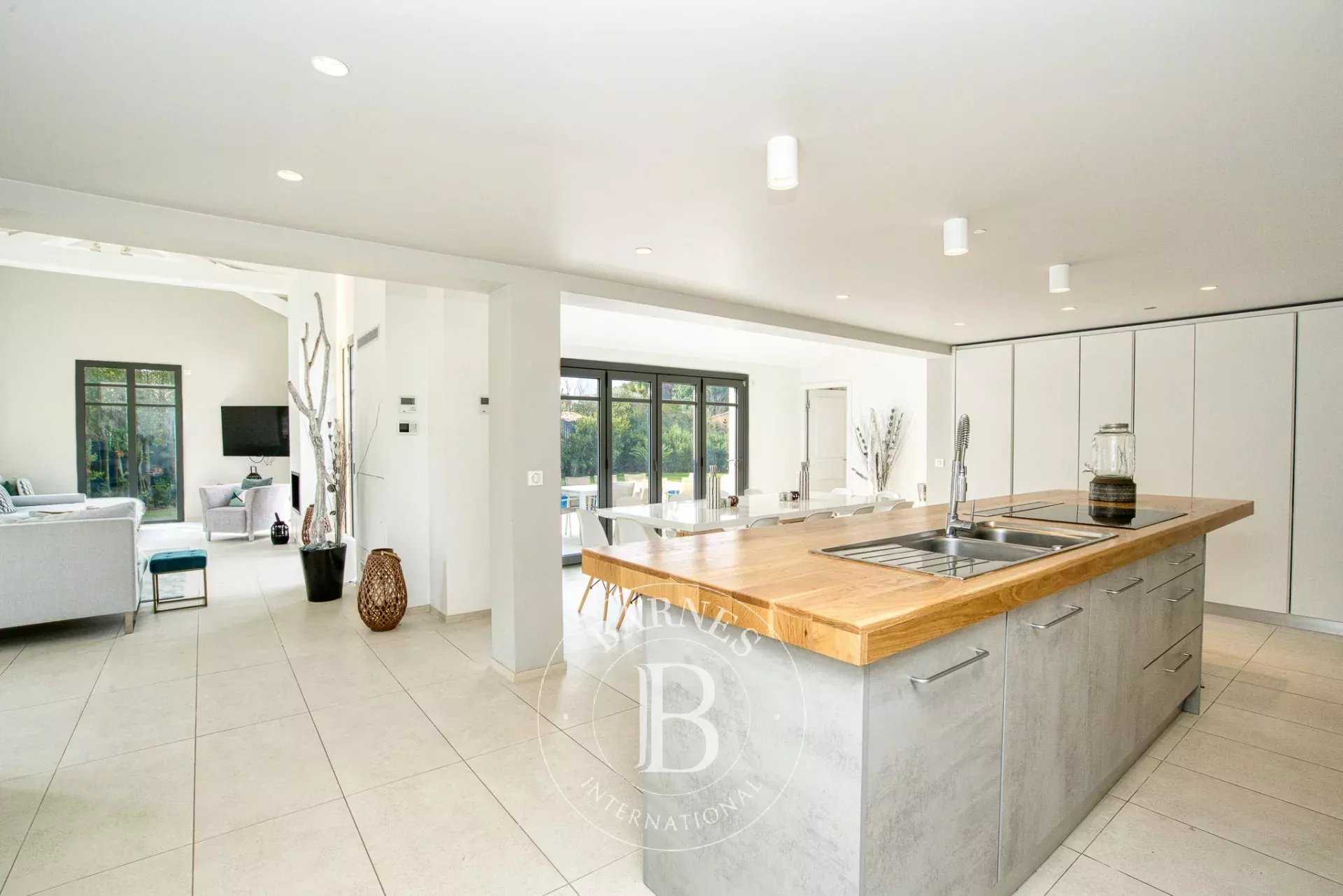 Maison Saint-Tropez  -  ref 2213688 (picture 3)