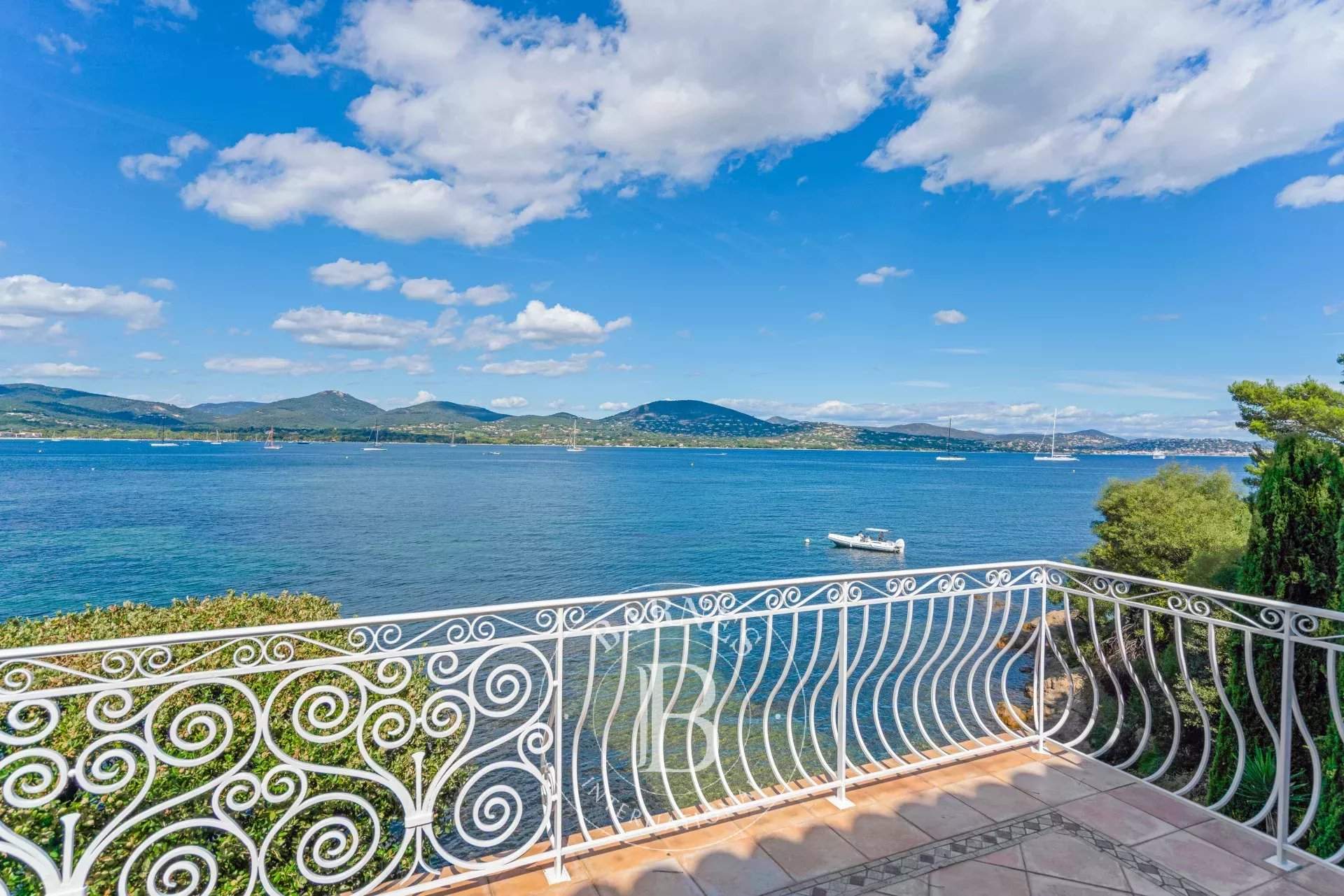 Gassin  - House 5 Bedrooms - picture 4