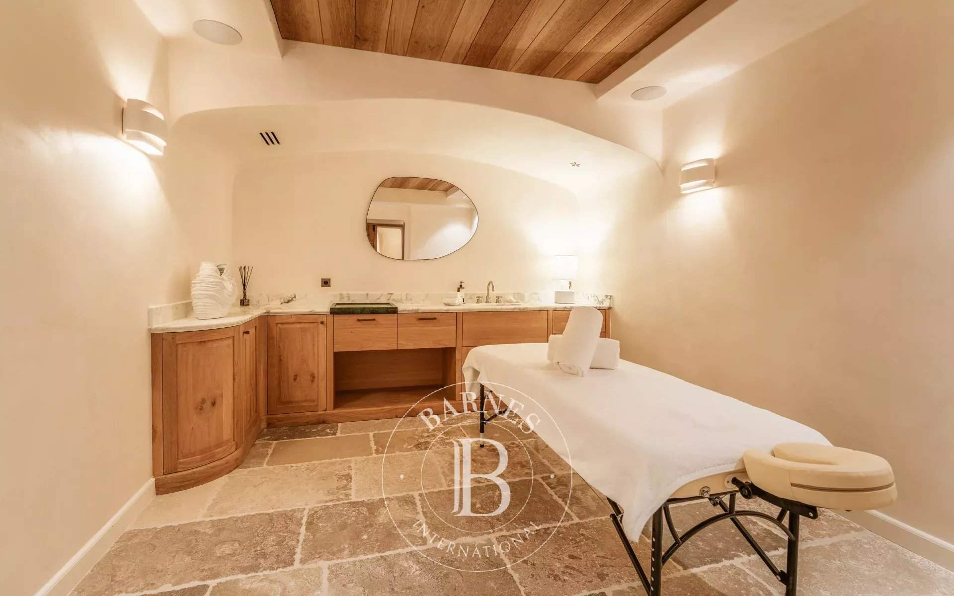 SAINT-TROPEZ/CANOUBIERS - 6-BEDROOM VILLA - SWIMMING POOL - SEA VIEW picture 9