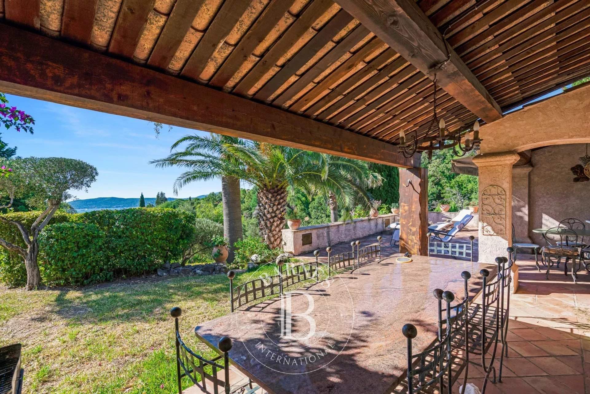 Grimaud  - Maison 8 Pièces 6 Chambres - picture 8