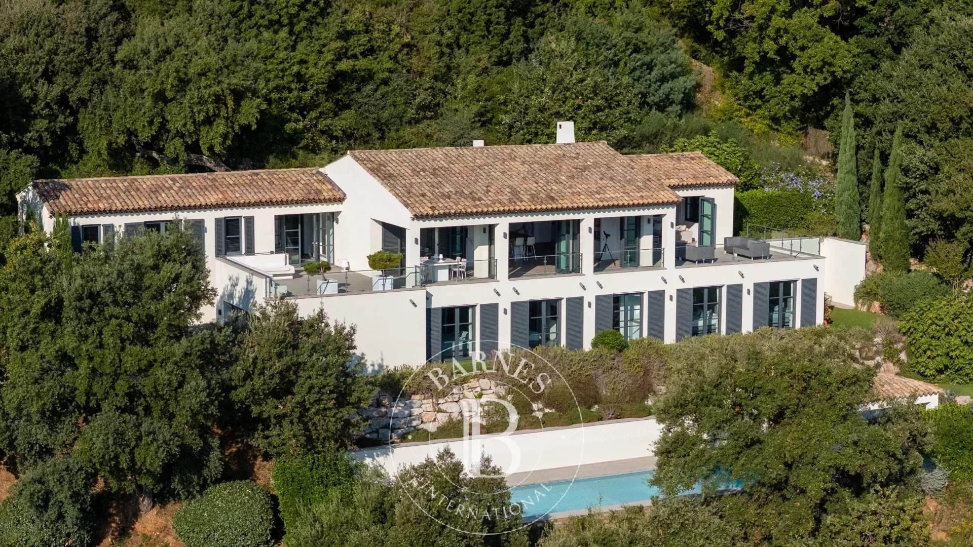 Grimaud  - Maison 7 Pi&egrave;ces 6 Chambres - picture 1