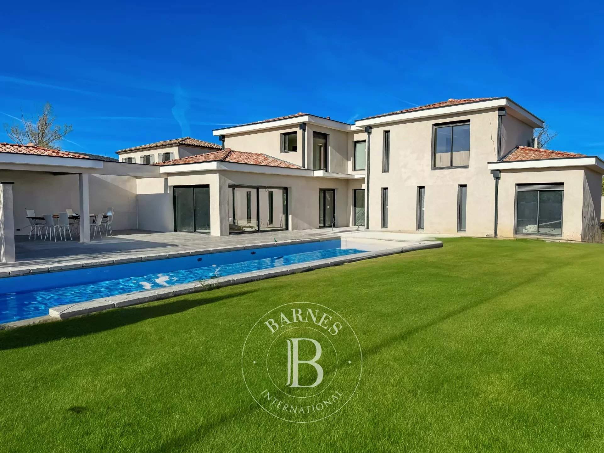 Vente Maison 250m² 6 Pièces à Grimaud (83310) - Barnes