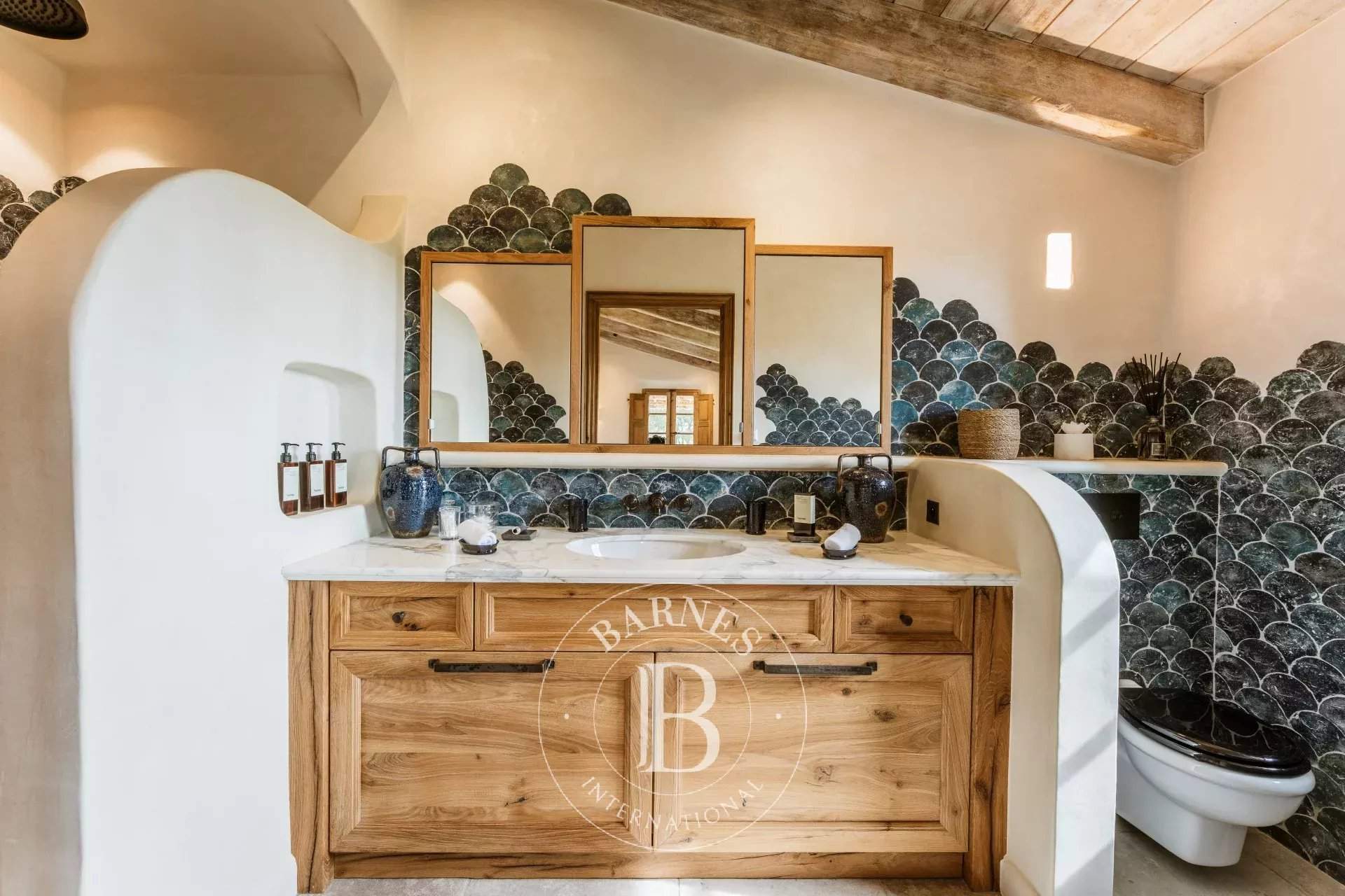SAINT-TROPEZ/CANOUBIERS - 6-BEDROOM VILLA - SWIMMING POOL - SEA VIEW picture 15