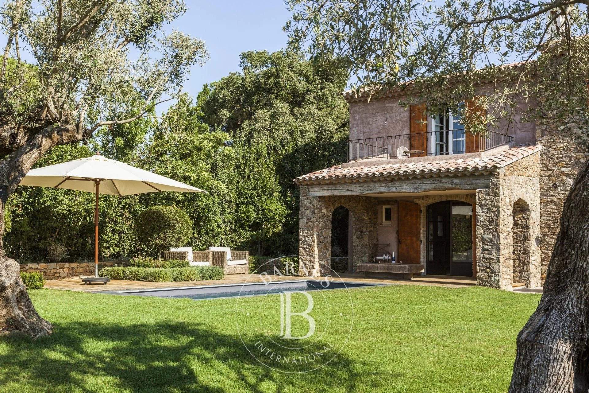 Gassin - Magnificent charming villa in the heart of the vineyards - 3 bedrooms - Pool picture 1