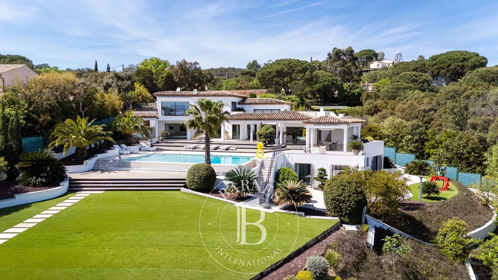 Grimaud  - Property 4 Bedrooms - picture 10