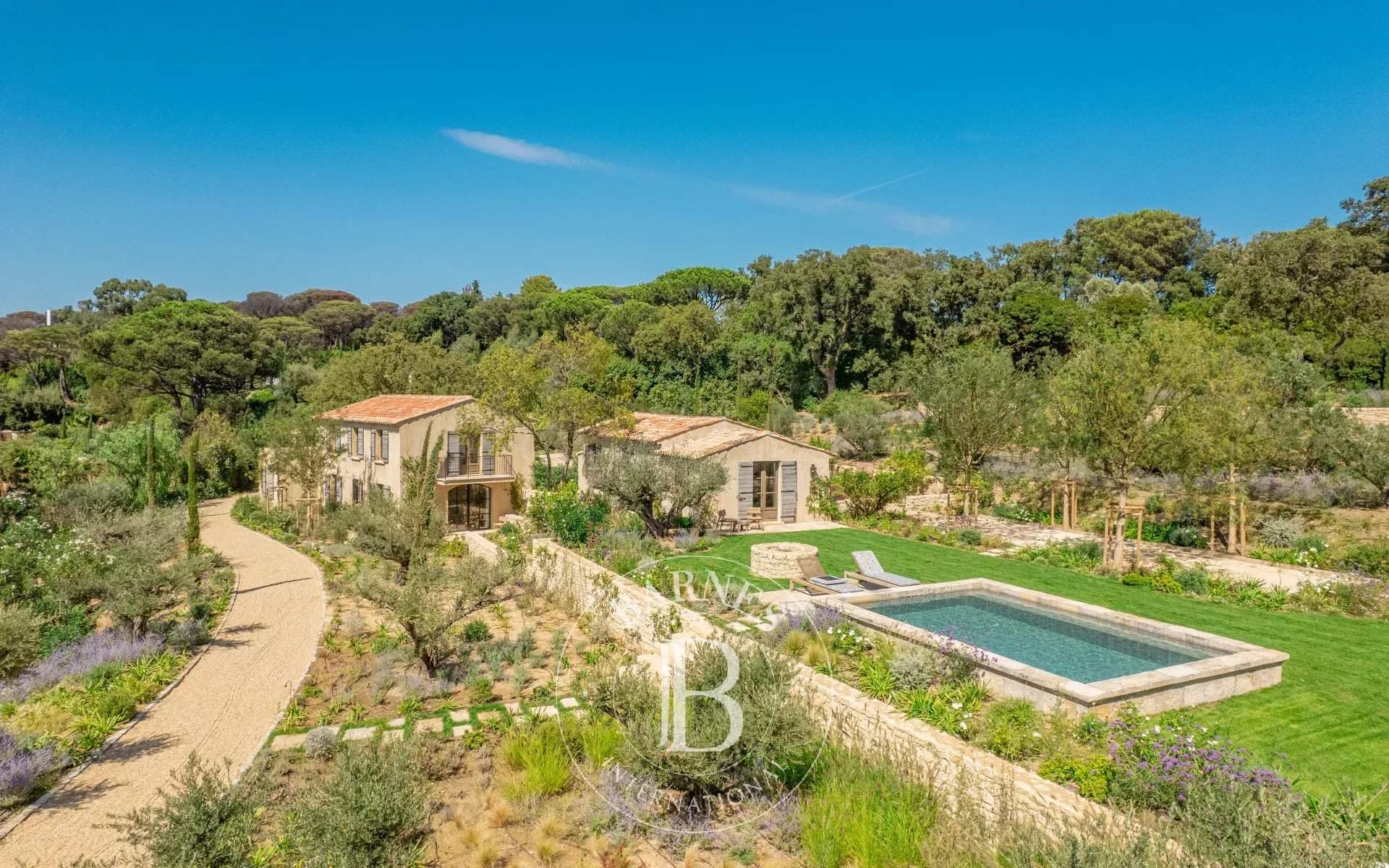 SAINT-TROPEZ - 9-BEDROOM VILLA - OPEN VIEW picture 16