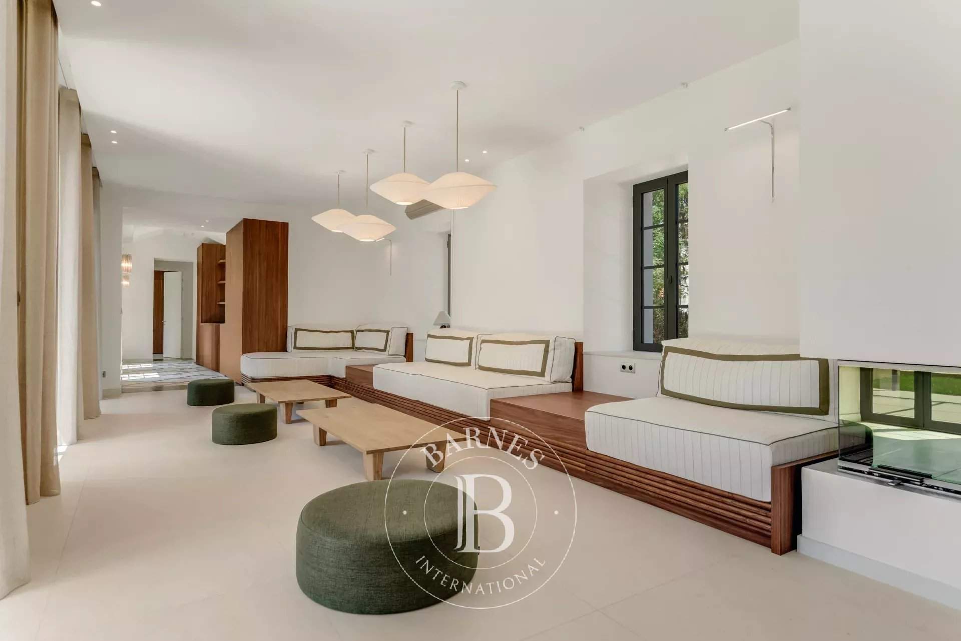 VILLA SAINT-TROPEZ - 5 CHAMBRES - PISCINE - VILLAGE picture 7