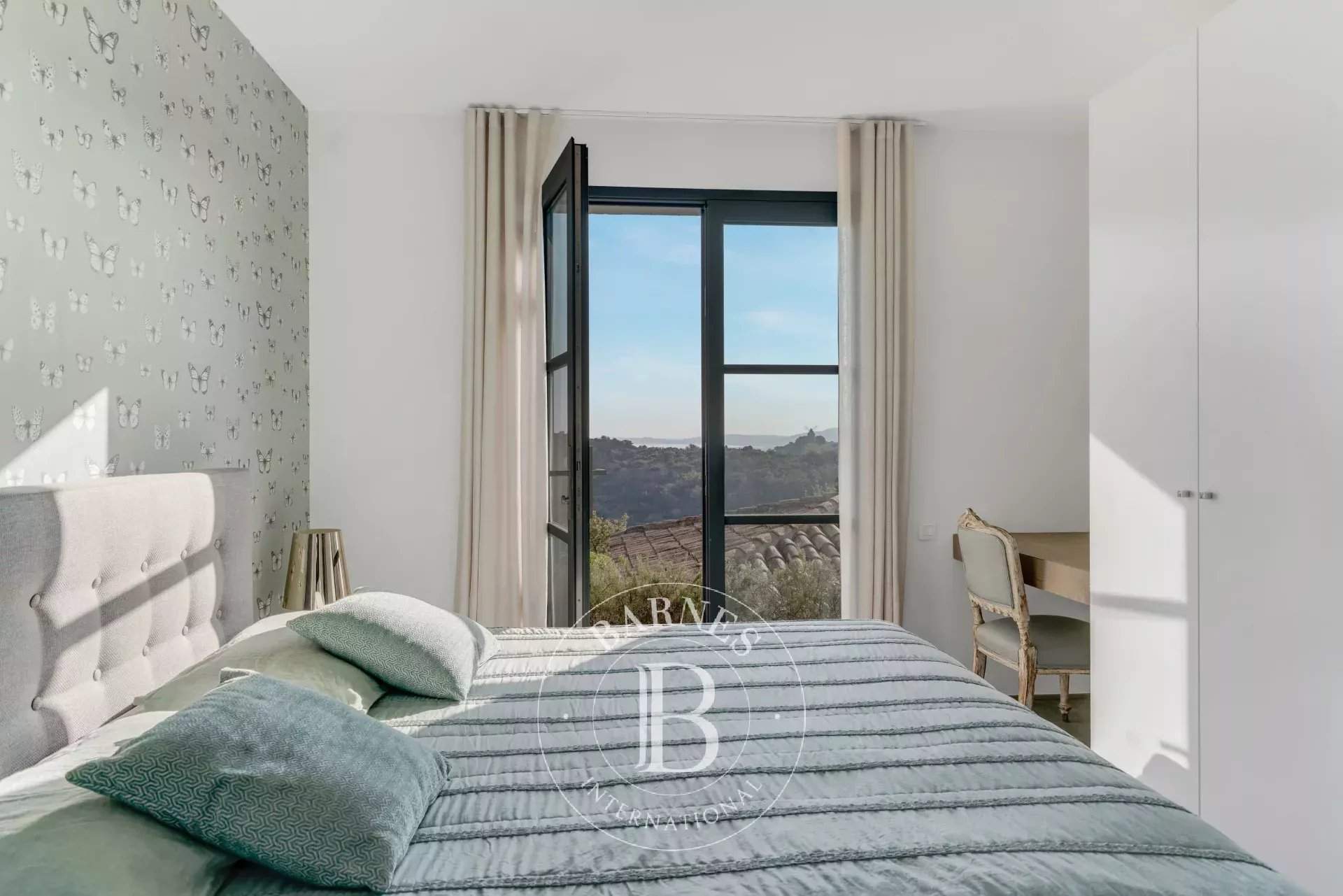 Grimaud  - Maison 7 Pi&egrave;ces 6 Chambres - picture 16