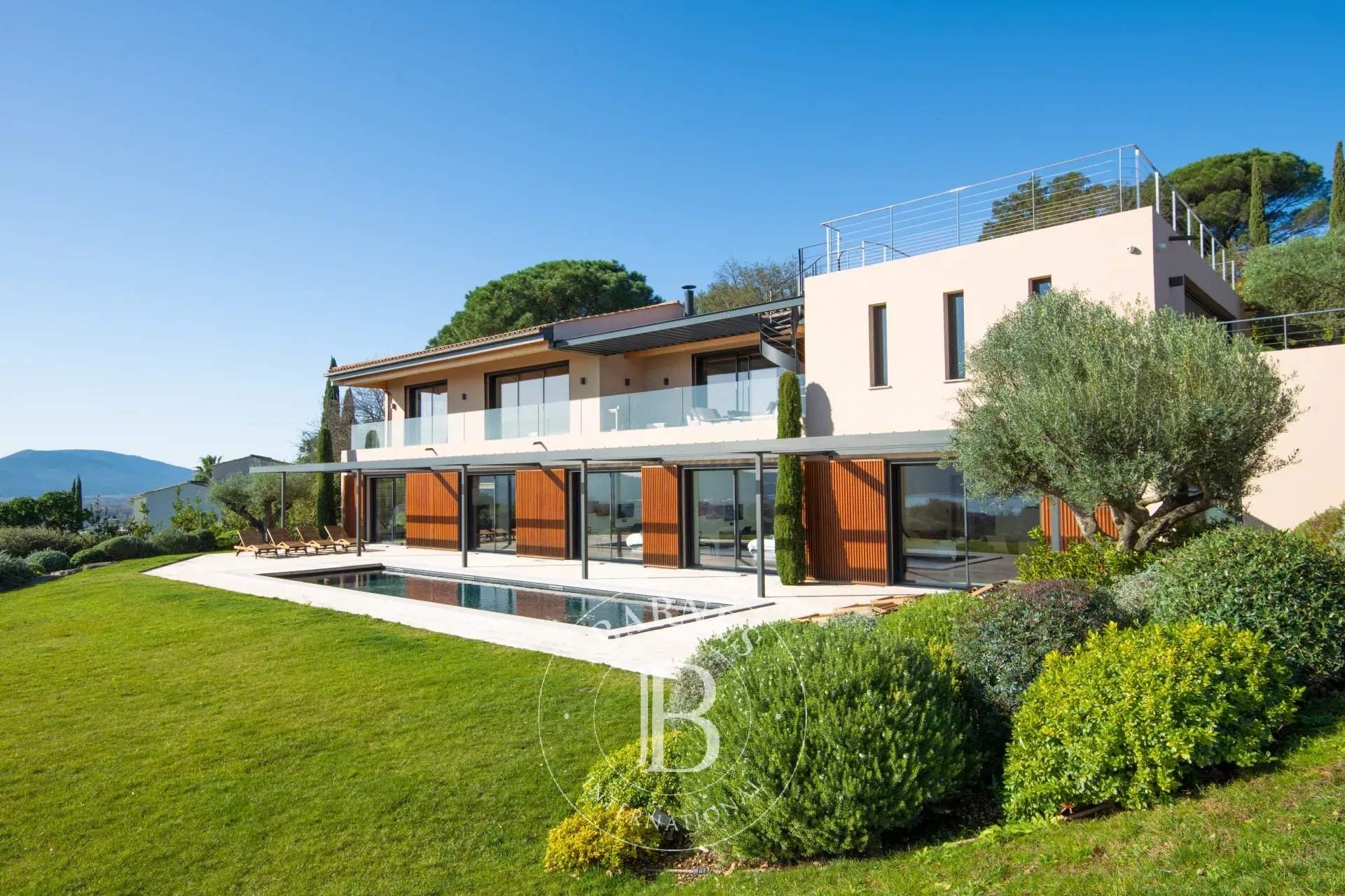 Grimaud  - Villa 9 Pièces 5 Chambres - picture 10