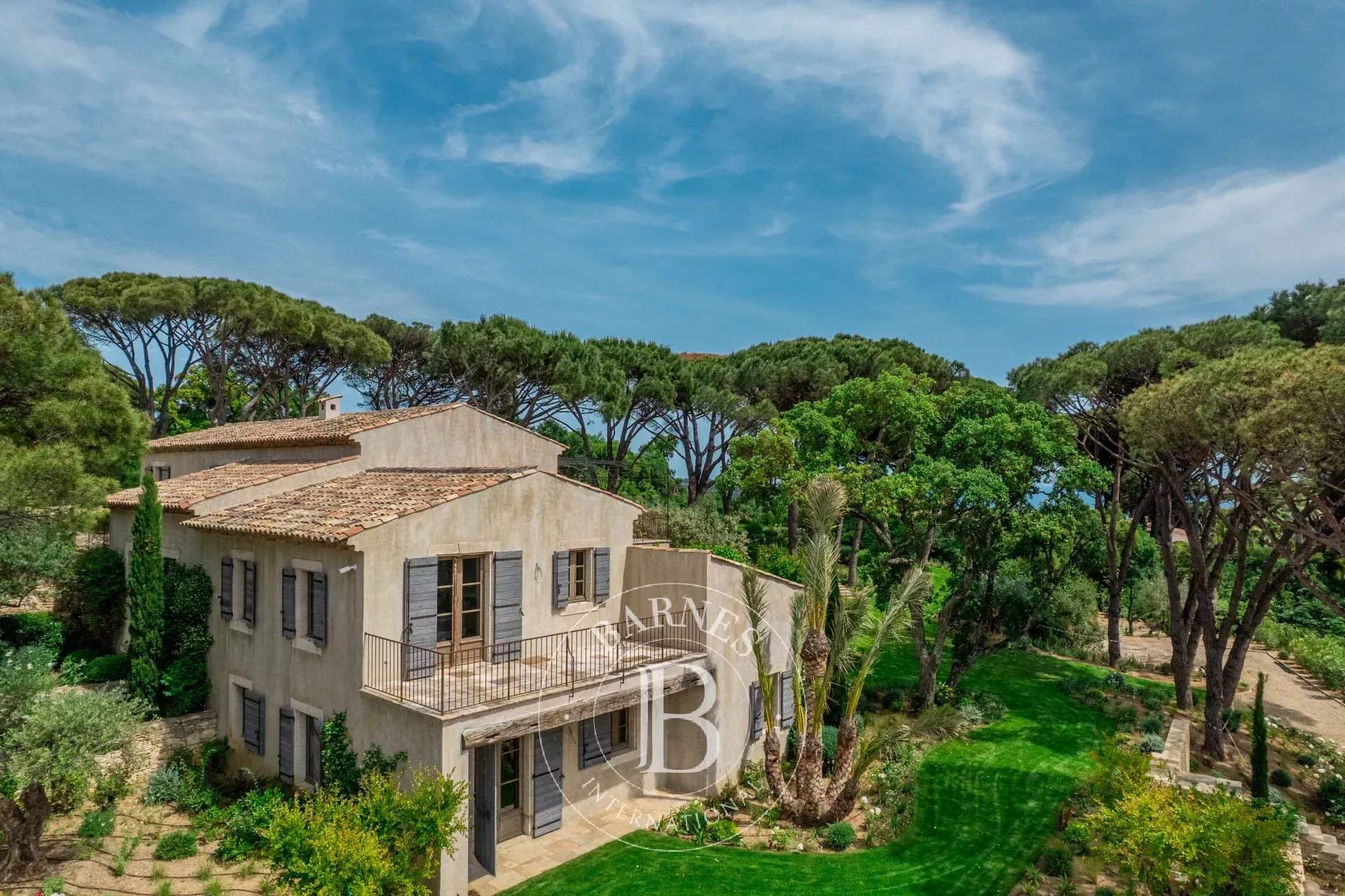SAINT-TROPEZ - 9-BEDROOM VILLA - OPEN VIEW picture 2