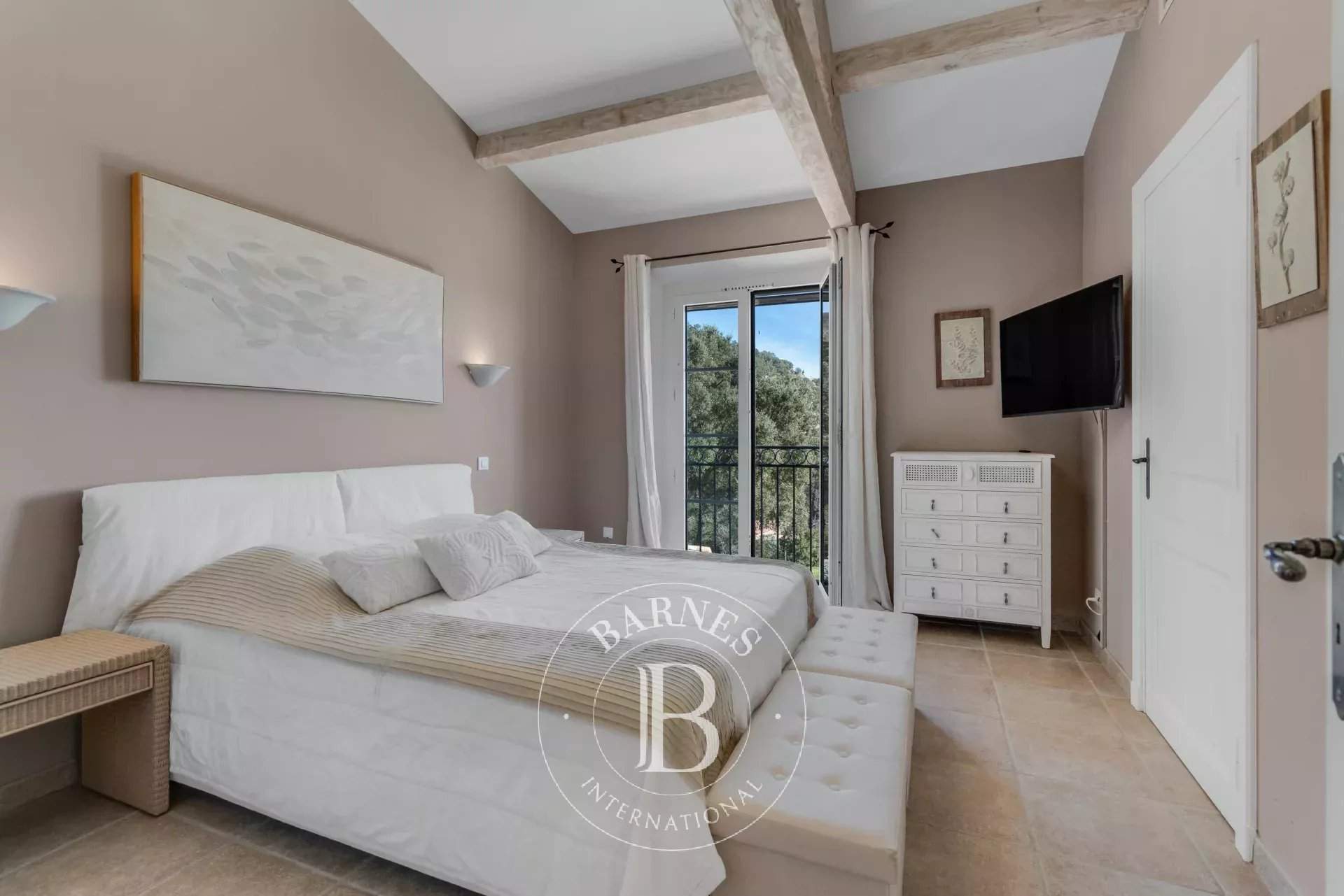 Grimaud  - Maison 6 Pi&egrave;ces 5 Chambres - picture 7