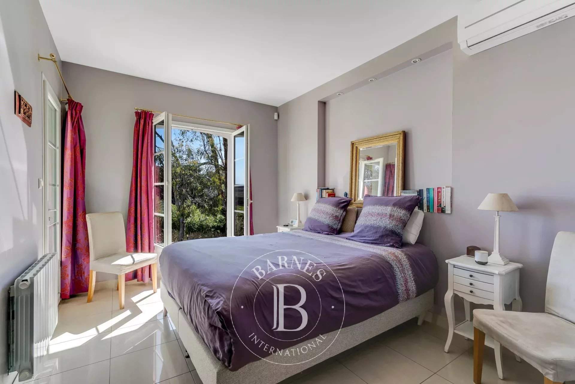 Gassin  - Maison 6 Pi&egrave;ces 4 Chambres - picture 10