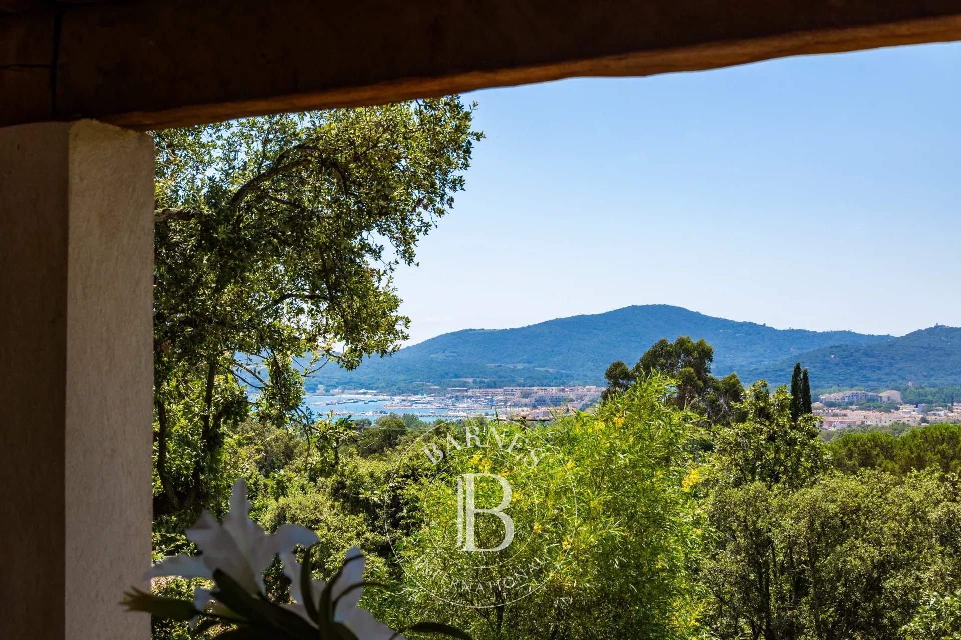 Grimaud  - Maison 6 Pi&egrave;ces 5 Chambres - picture 10