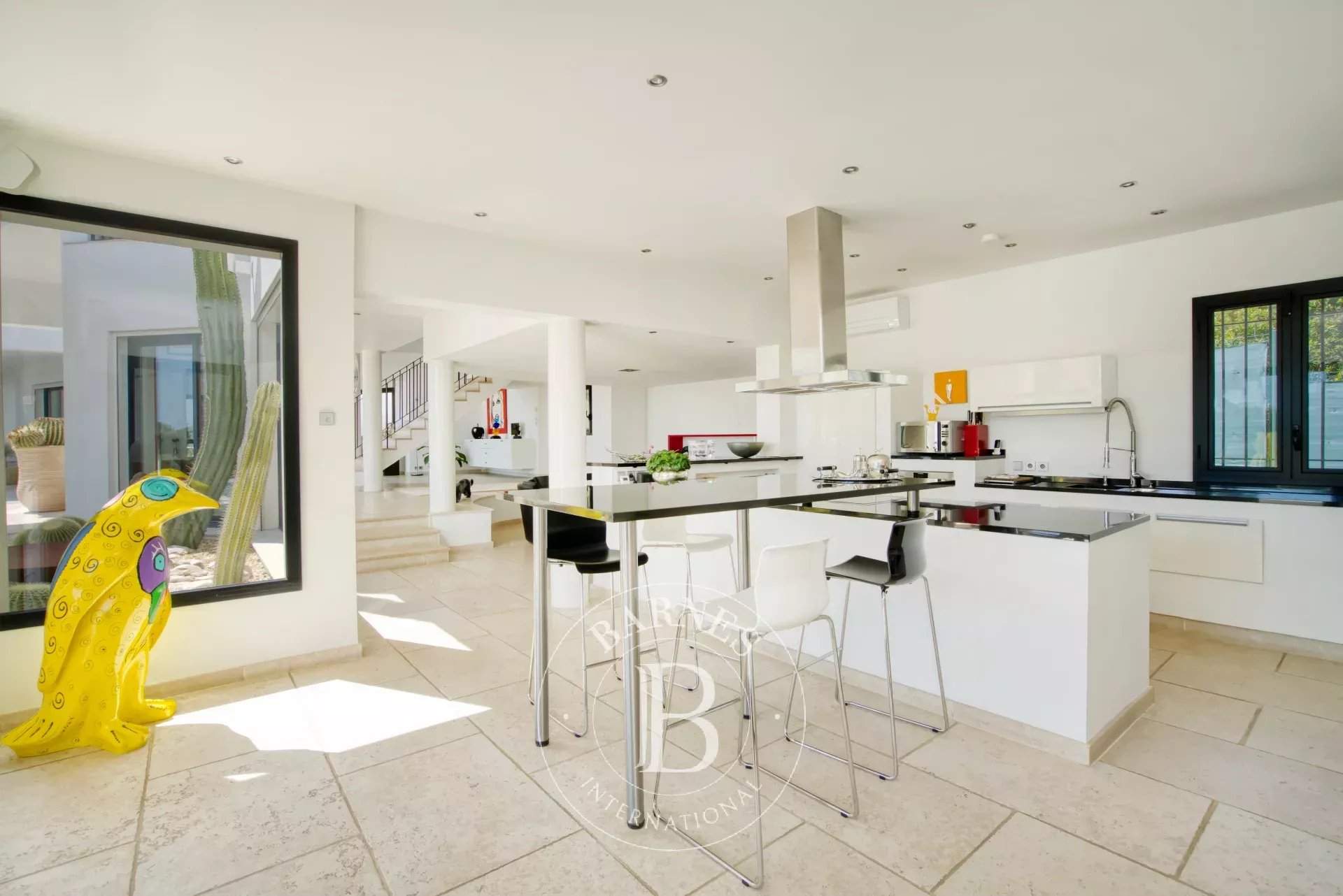 Grimaud  - Property 4 Bedrooms - picture 16